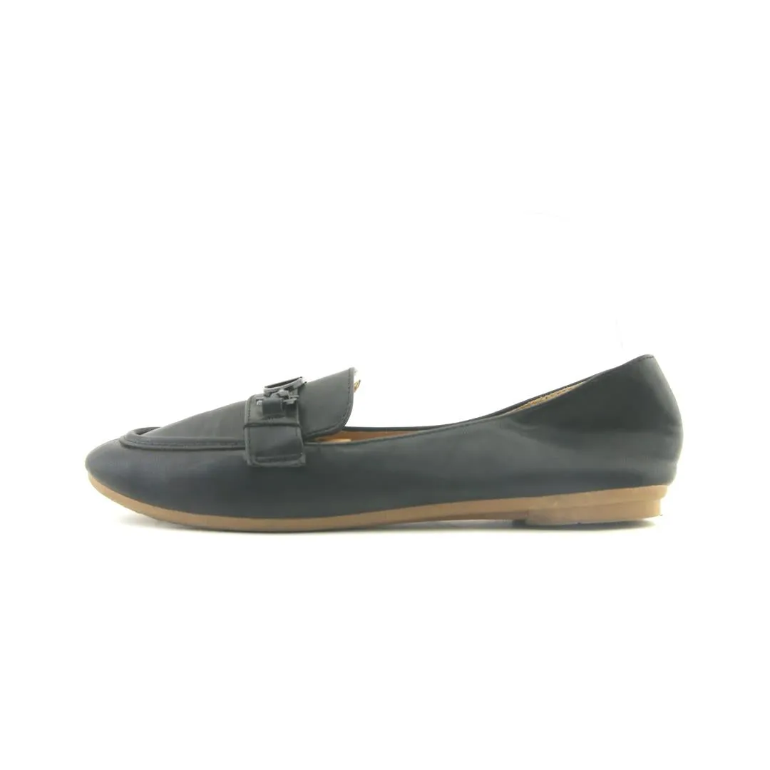 COMFORT TRENDZ . Stylish Comfort Family Hike