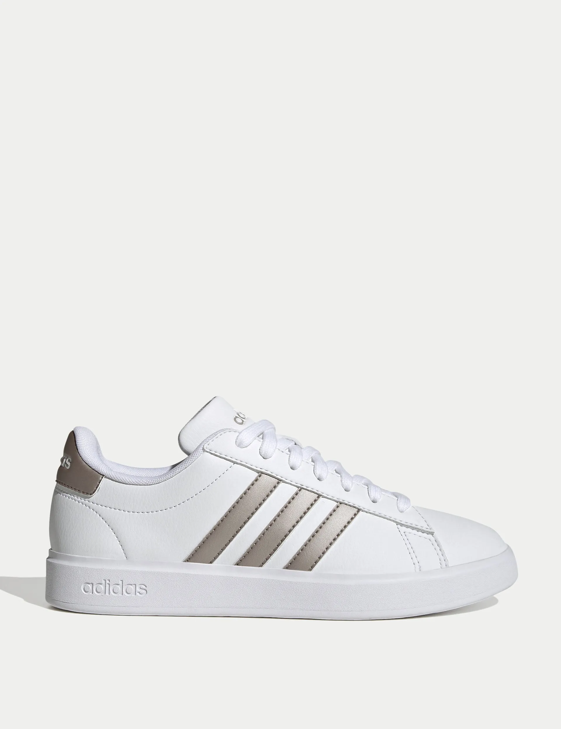Grand Court 2.0 Shoes - Cloud White/Platinum Metallic Bus Hop