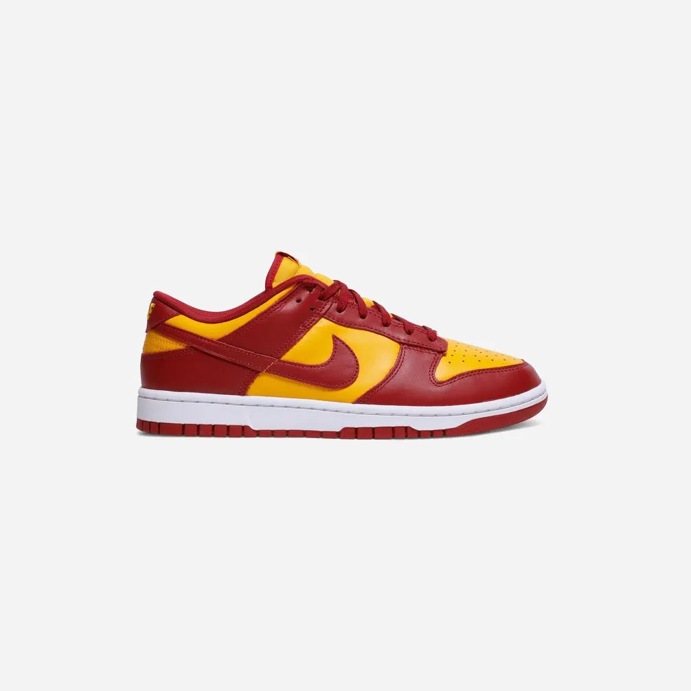 Athletic Look Nike Dunk Low Midas Gold