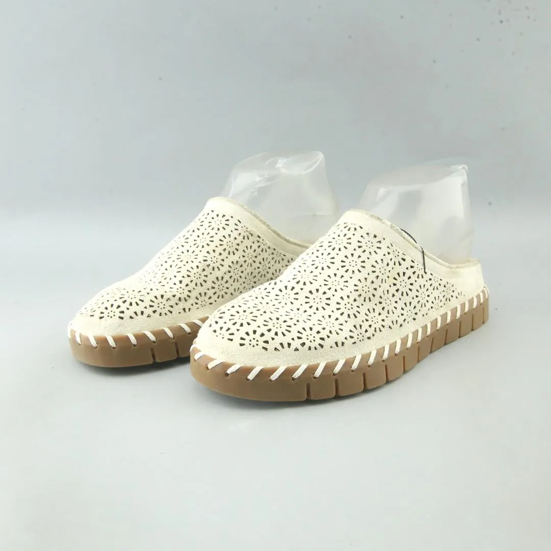MUK LUKS . Festival Step Fit Anywhere