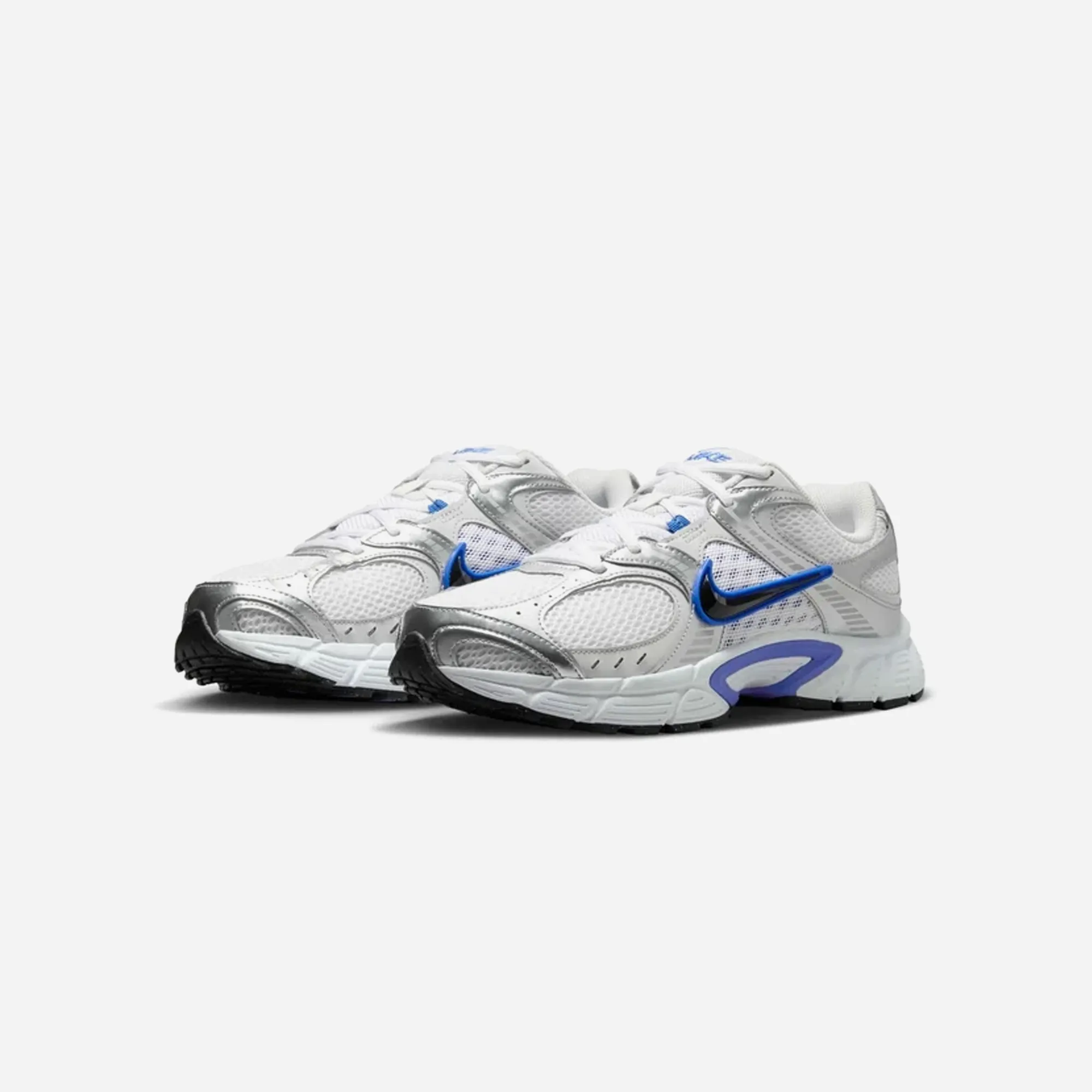 Nike V5 RNR White/Vast Grey Abrasion Proof Stitching