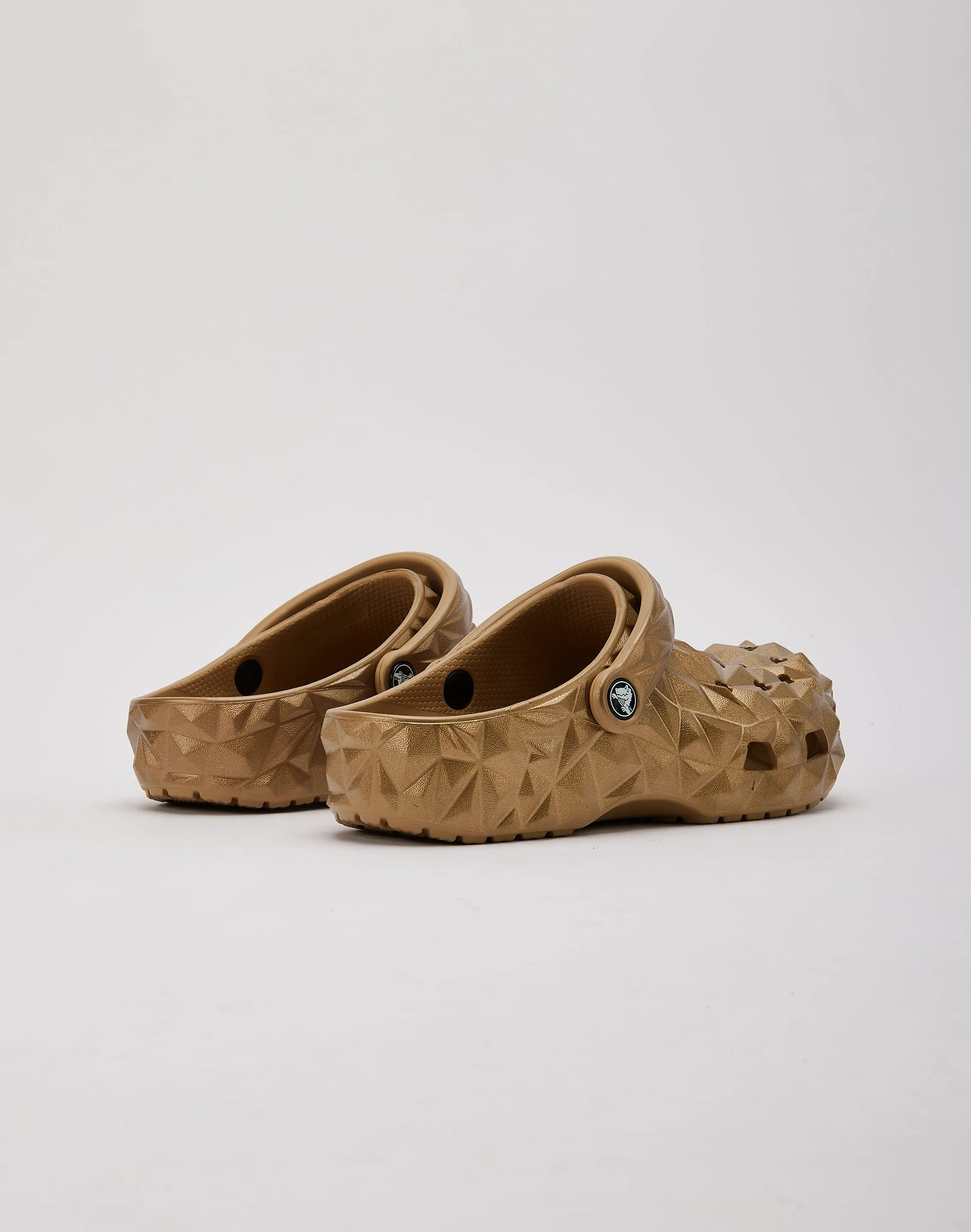 Crocs Geometric Clog Flexible Wear packability - level