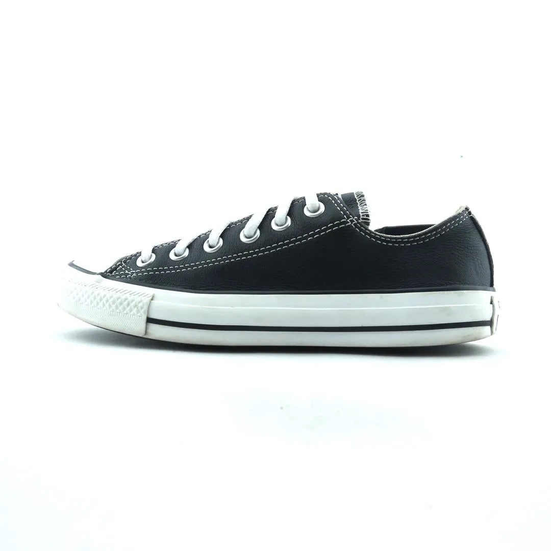 CONVERSE CHUCK TAYLOR ALL STAR LEATHER Comfy Routine
