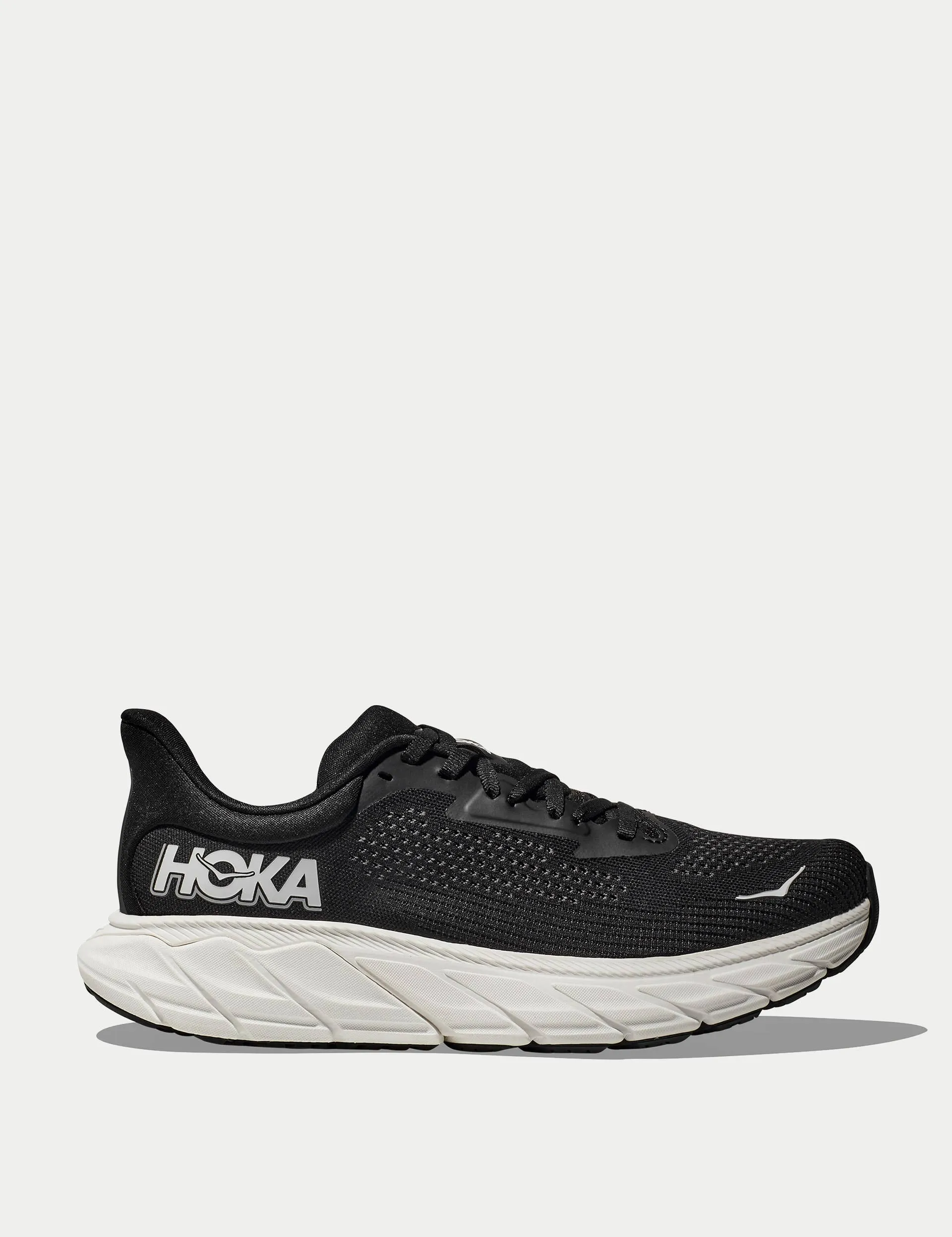 Arahi 7 - Black/White health - improvement running shoe objective Marathon