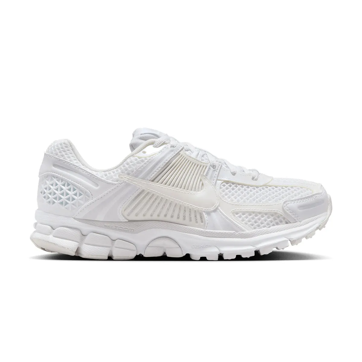 Durable Build Trail Running Wmns Zoom Vomero 5 SE 'Triple White'