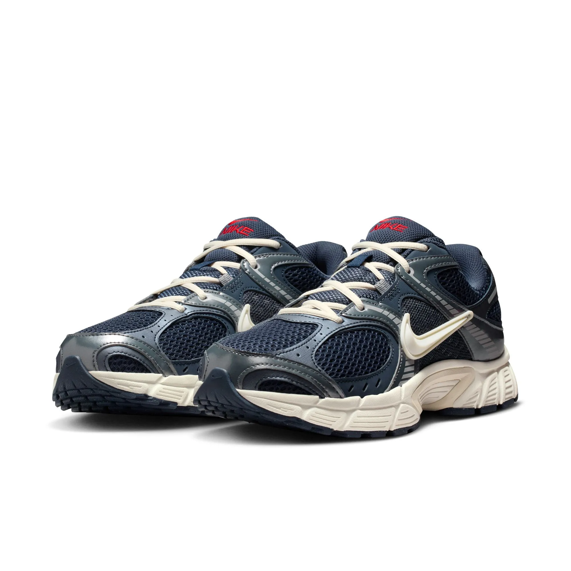 Stable base Foot Glow NIKE V5 RNR