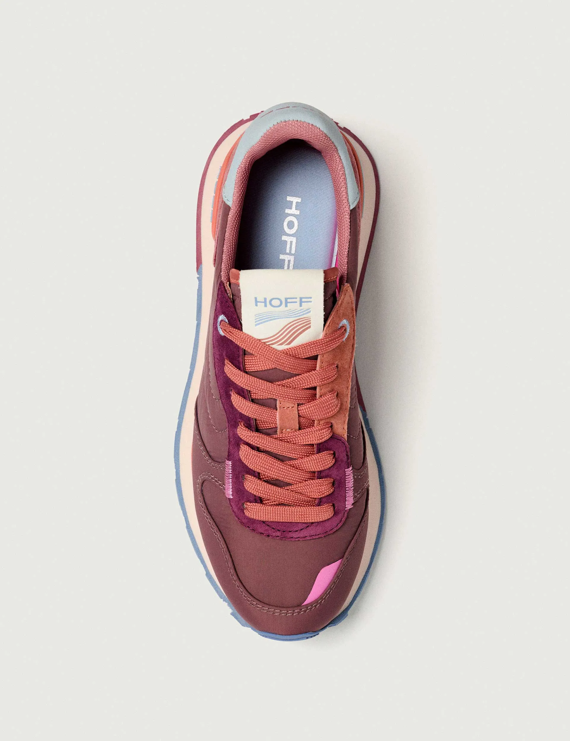 Track & Field - Burgundy workout shoes