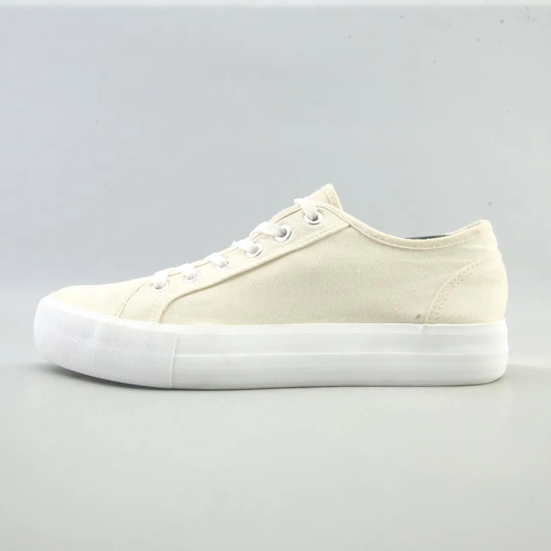 AMERICAN BRAND . Carefree Day Grippy Sole