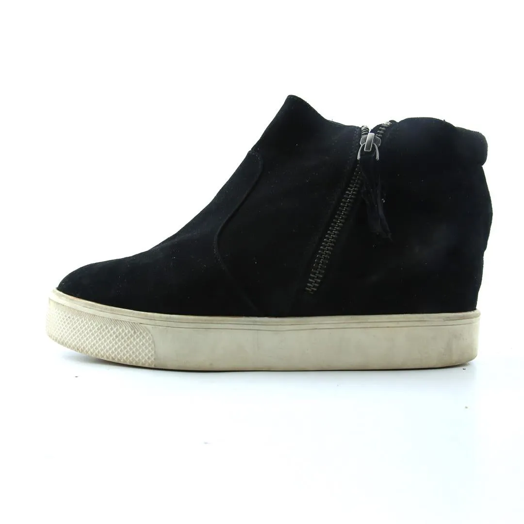 UNIVERSAL THREAD ZIP FASHION Slip   On Style
