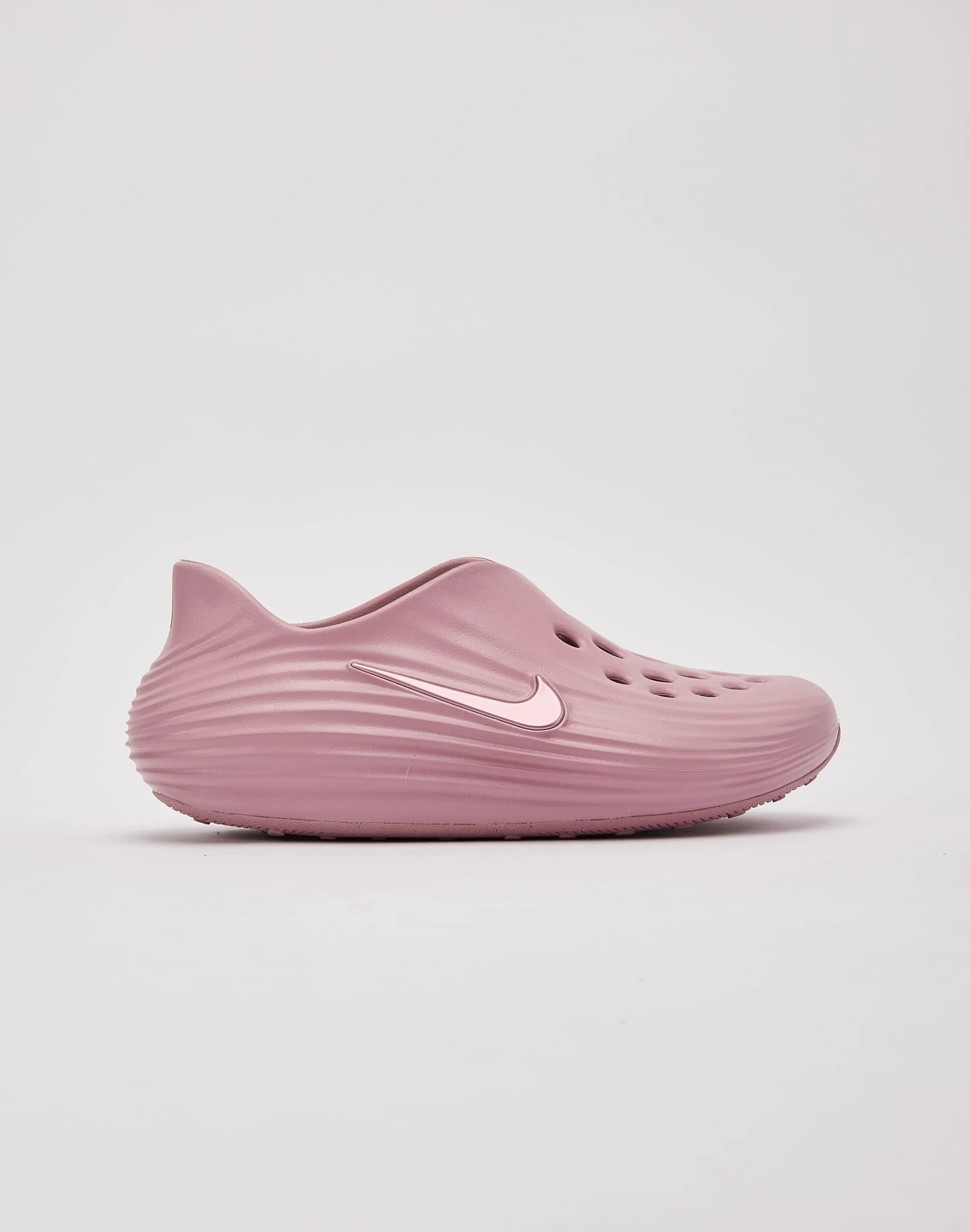 Comfortable Wear Office Nike ReactX Rejuven8