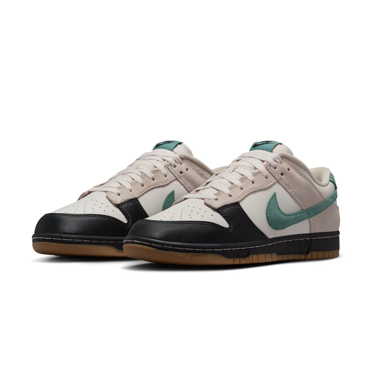 Gloss Mood Dunk Low 'Black Toe'
