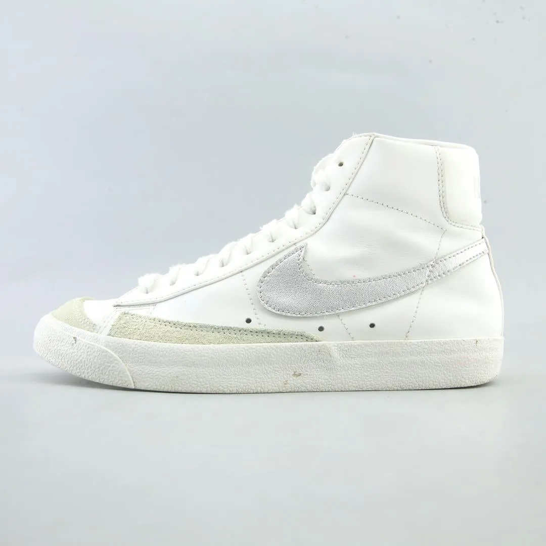 NIKE BLAZER MID 77 Fit Anytime