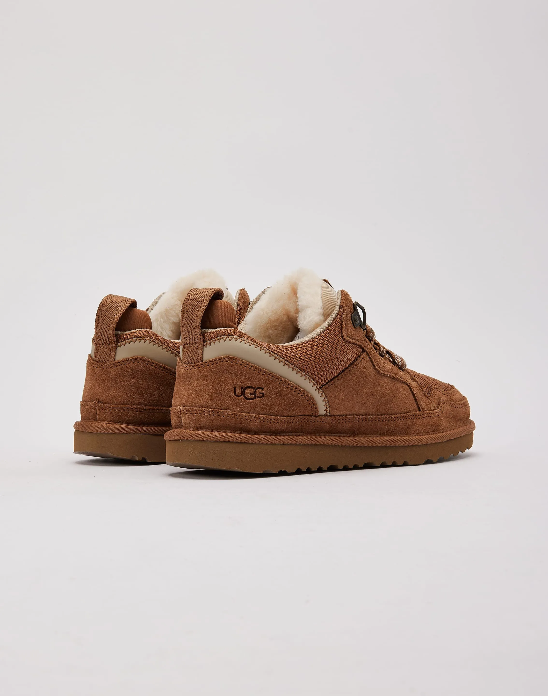 Flat Comfort Modern Steps UGG Lowmel Grade-School