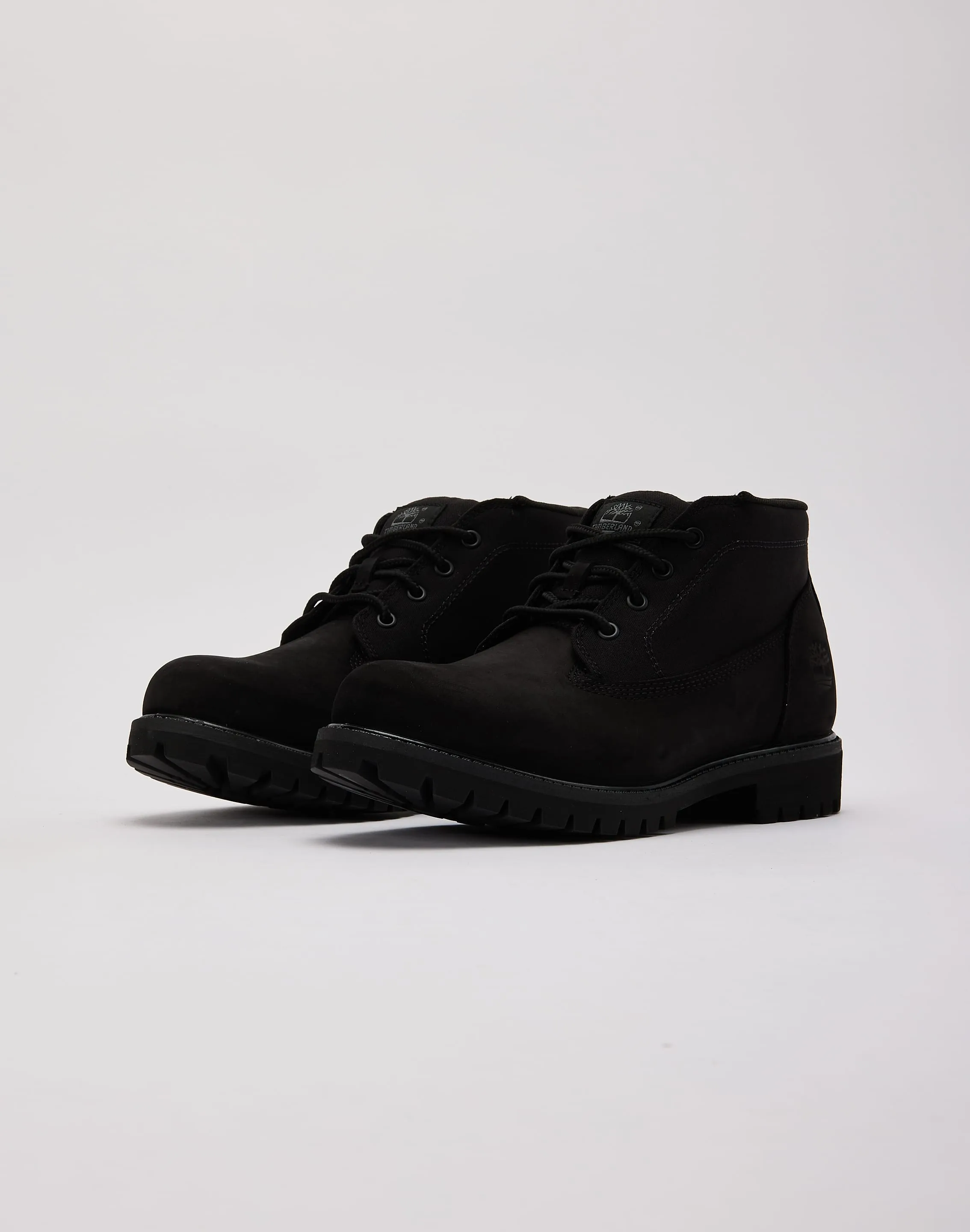 Outdoor Freedom Feather Light Mountain Climber Timberland Premium Chukka Boot