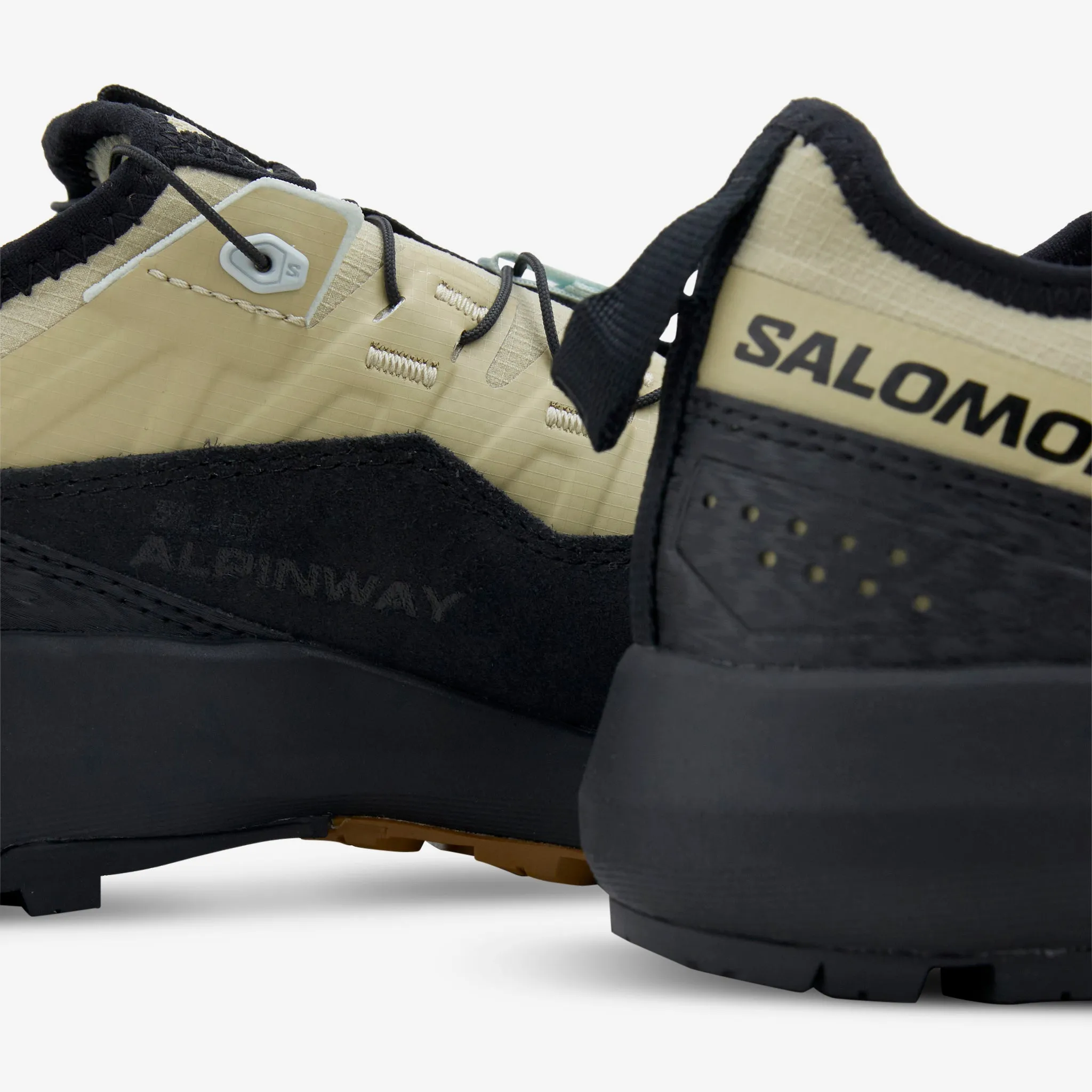 Alpinway Advanced Pale Olive Green | Black | Ice Flow Sleek Aesthetic