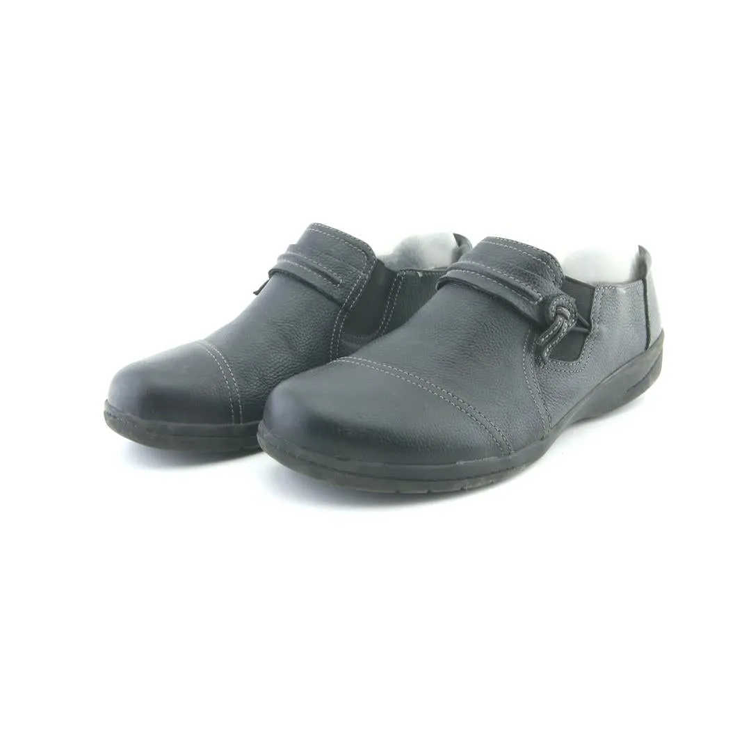 CLARKS ULTIMATE COMFORT Relaxed Design
