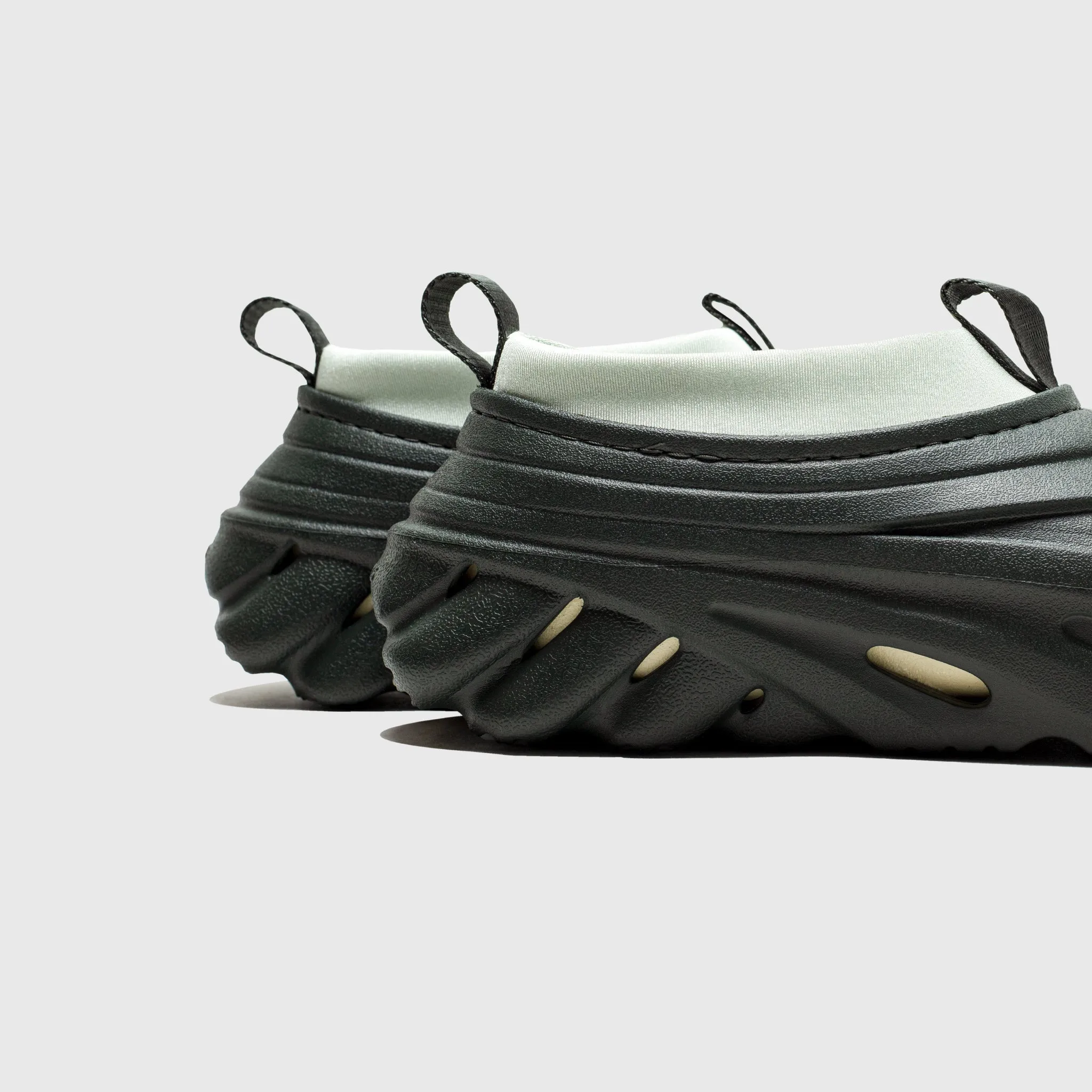 Flexible Travel Sandals Cool Touch ECHO STORM CLOG "KELP"