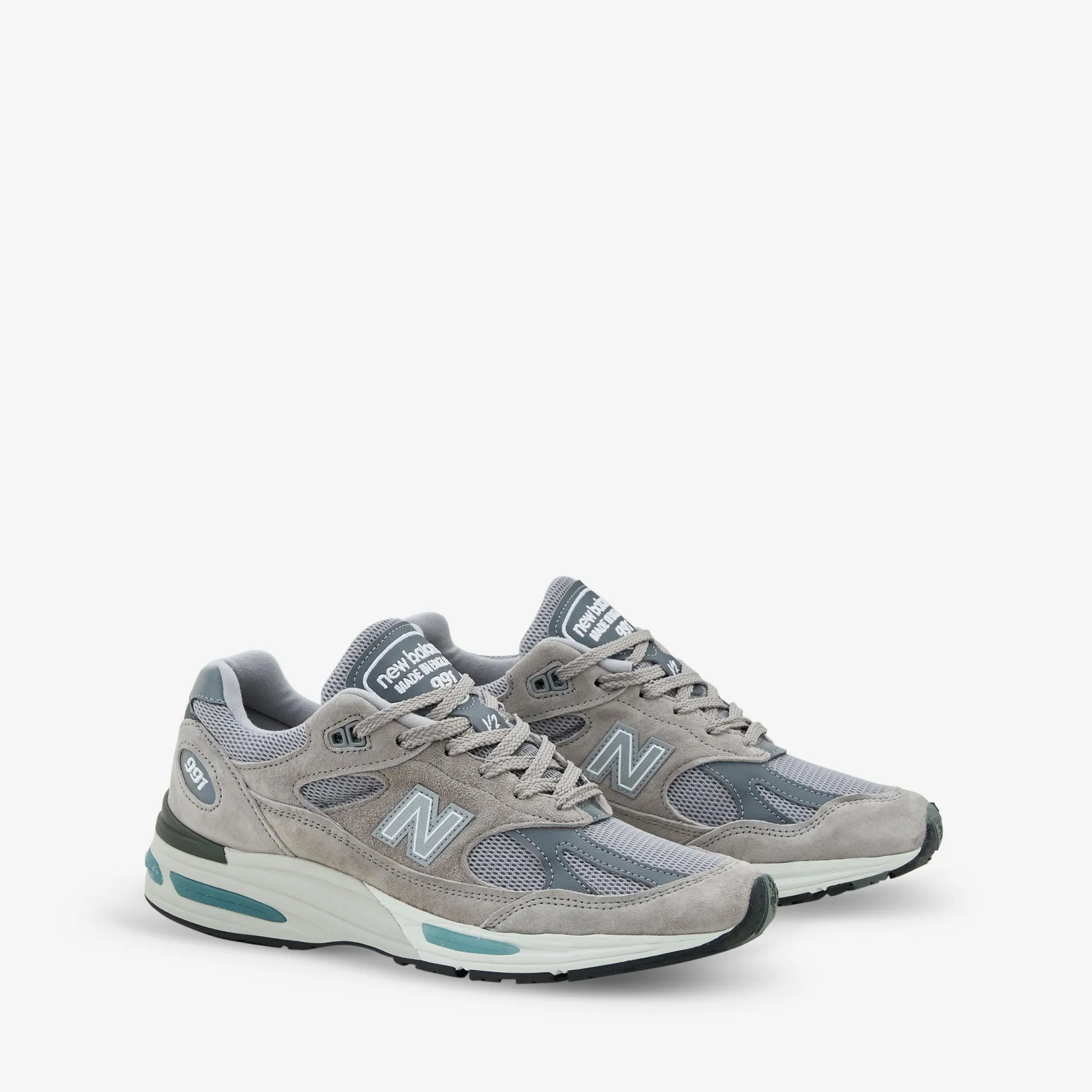 Breath Layer Made in UK 991v2 Dove | Alloy | Silver