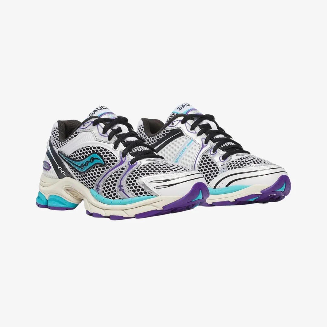 mens saucony progrid triumph 4 (white/blue) Garden Walk