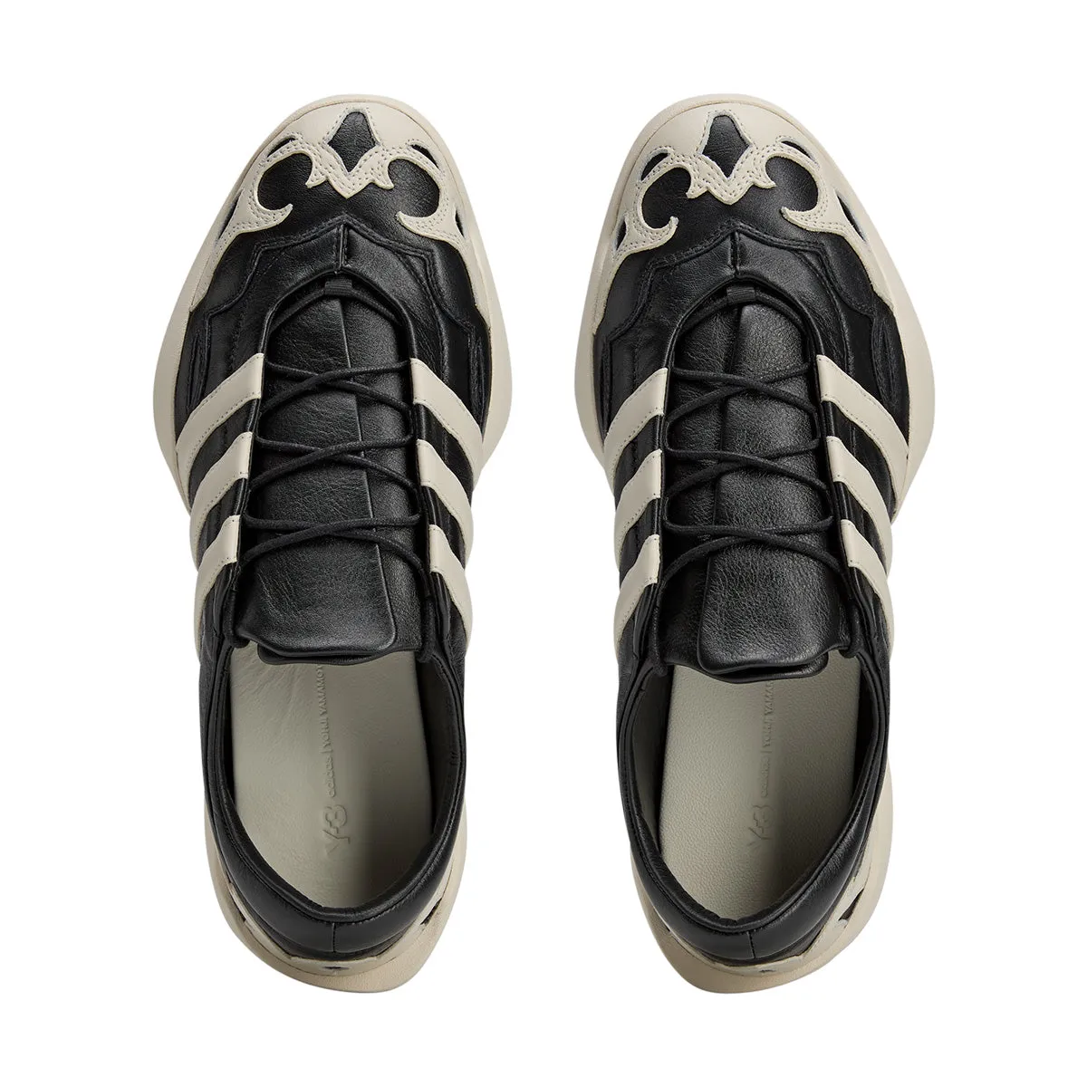 Regu 2002 'Black Alumina' Durable outsole Synthetic Upper