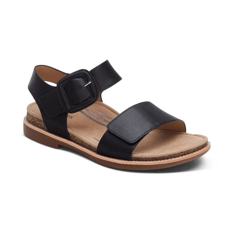 Trend-setting comfort Claire