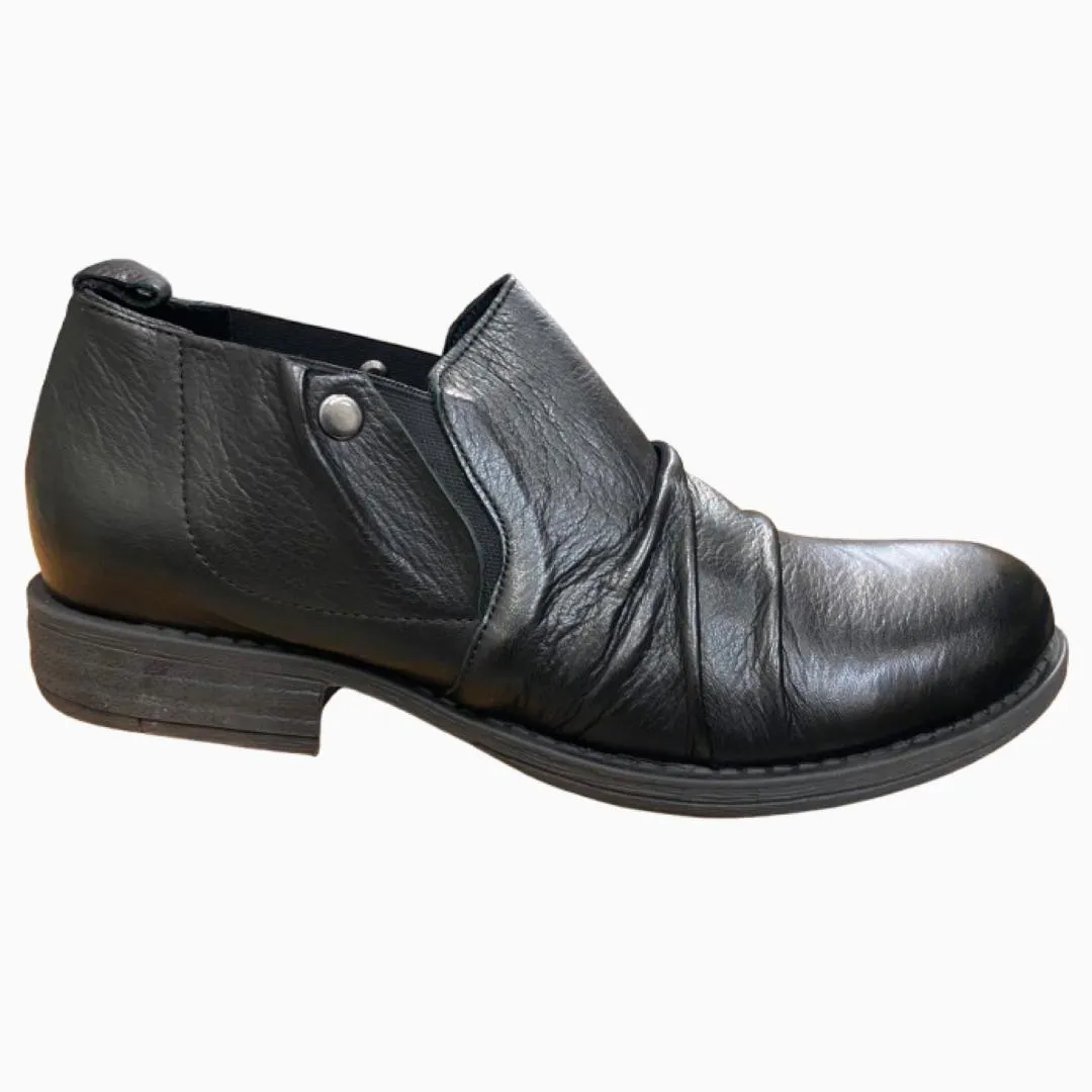 Ellis serious hikers' equipment Slip-resistant durability