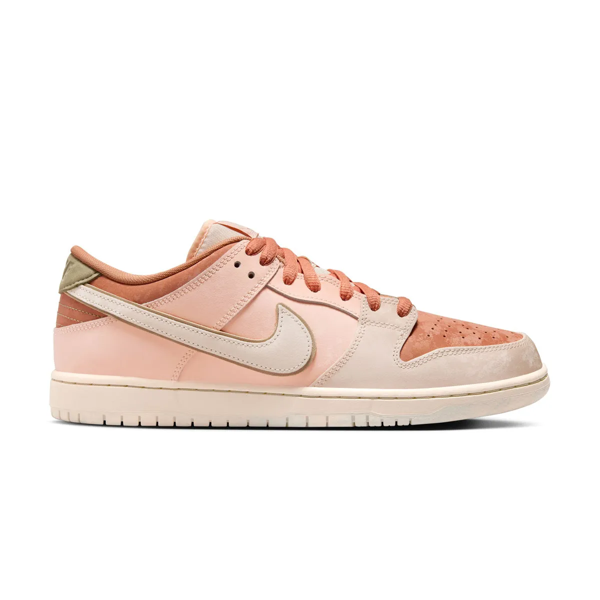 SB Dunk Low Pro Premium 'Trocadero Gardens' Stretch Fabric Weekend Trip