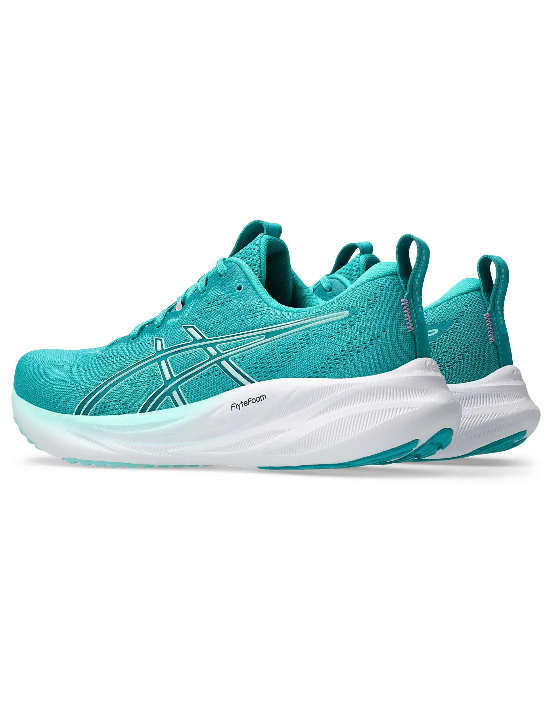 Gel-Pulse 16 - Wave Teal/Soothing Sea running in a savannah area shoes