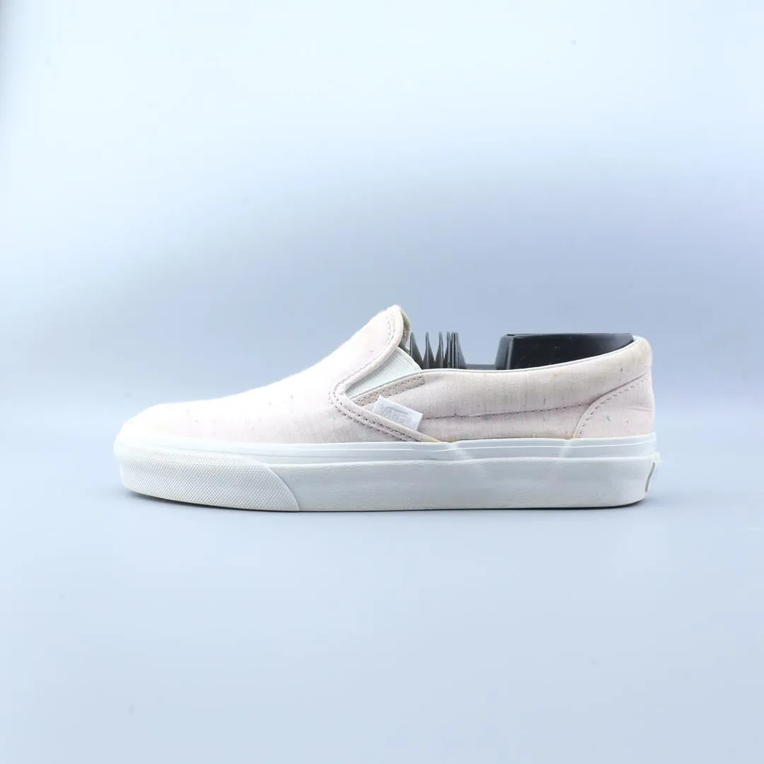 VANS CLASSIC Unisex Appeal