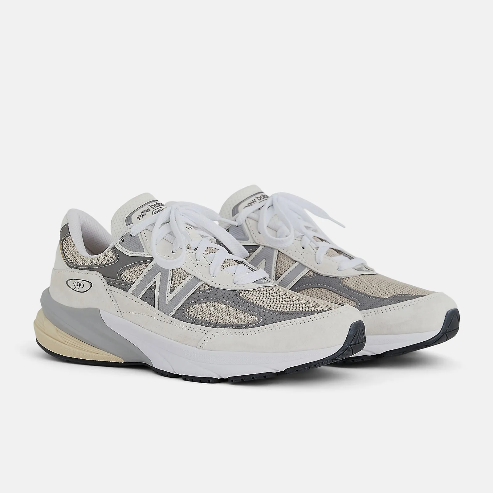 990v6 Ultra-soft cushioning birthday