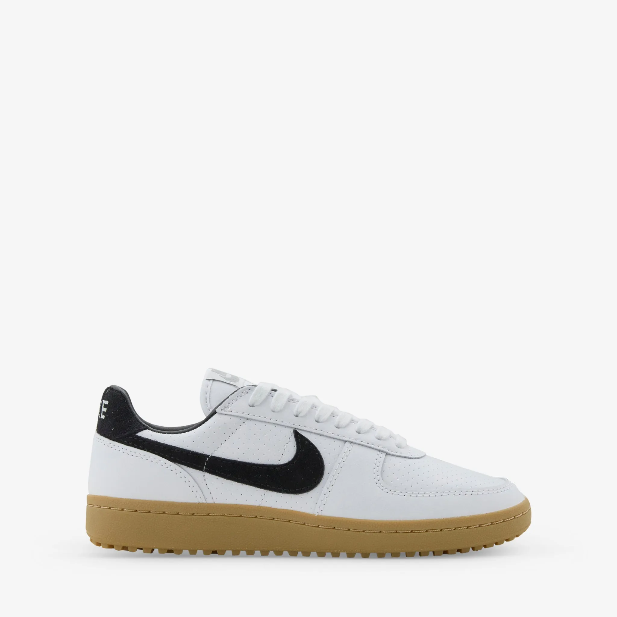Field General 82 SP White | Black | Gum Light Brown Holiday Outfit