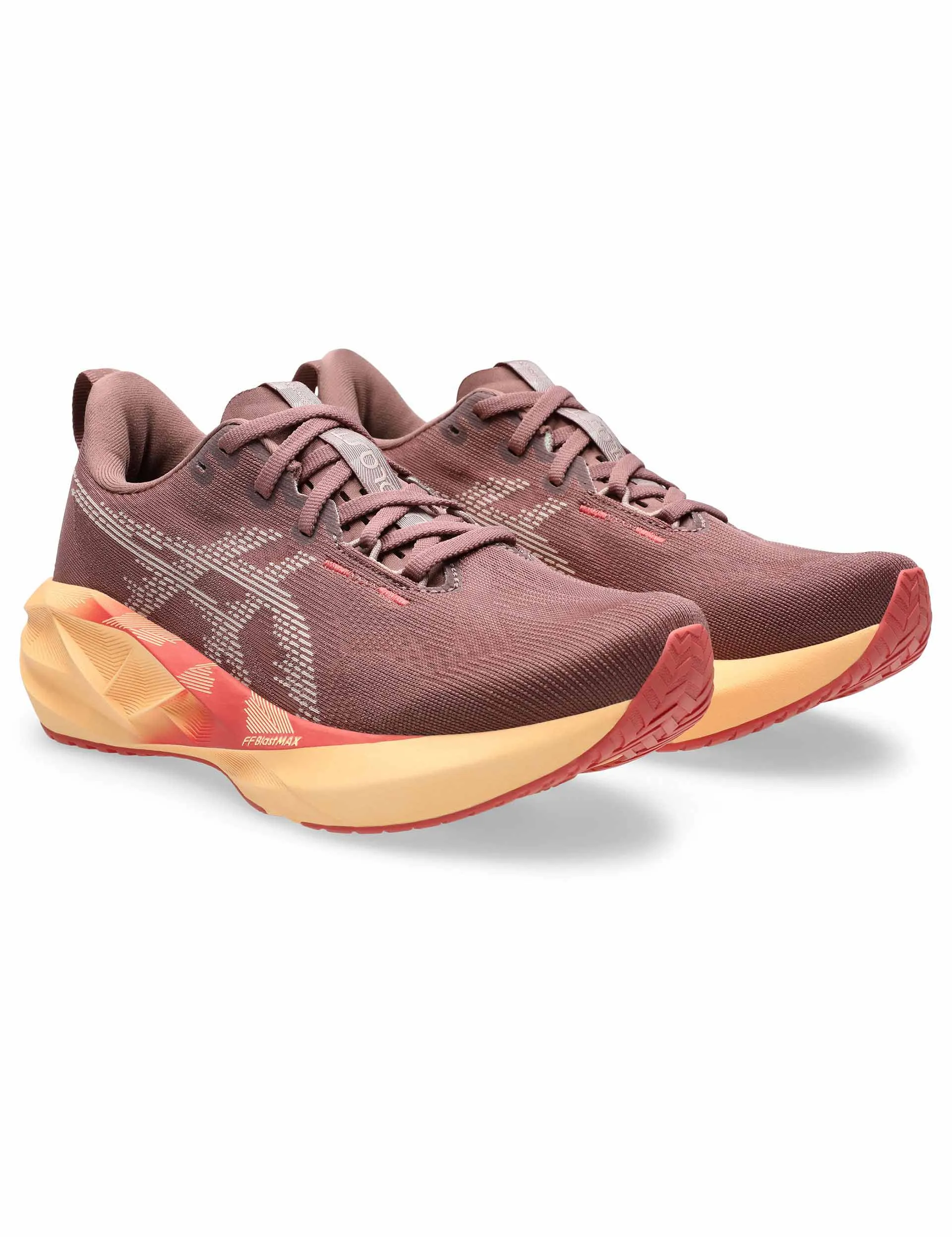 Novablast 5 - Rubble Red/Fawn environmentally - conscious