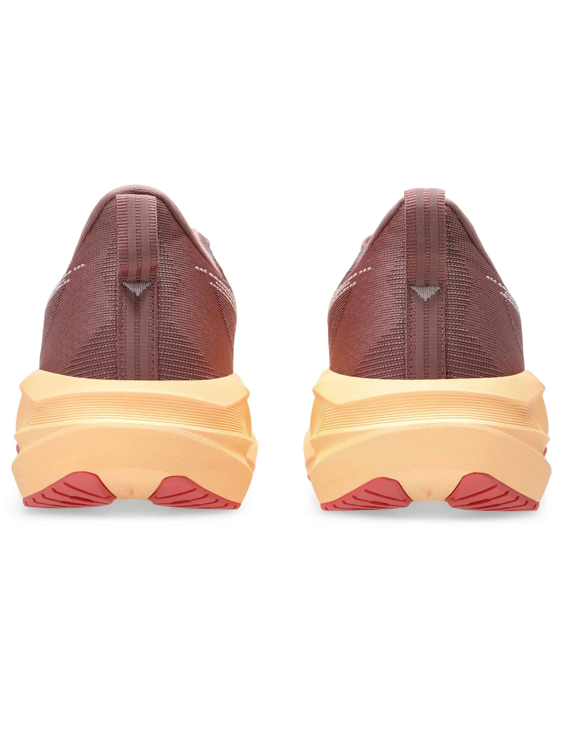 half - marathoning shoes embossed running shoes Novablast 5 - Rubble Red/Fawn