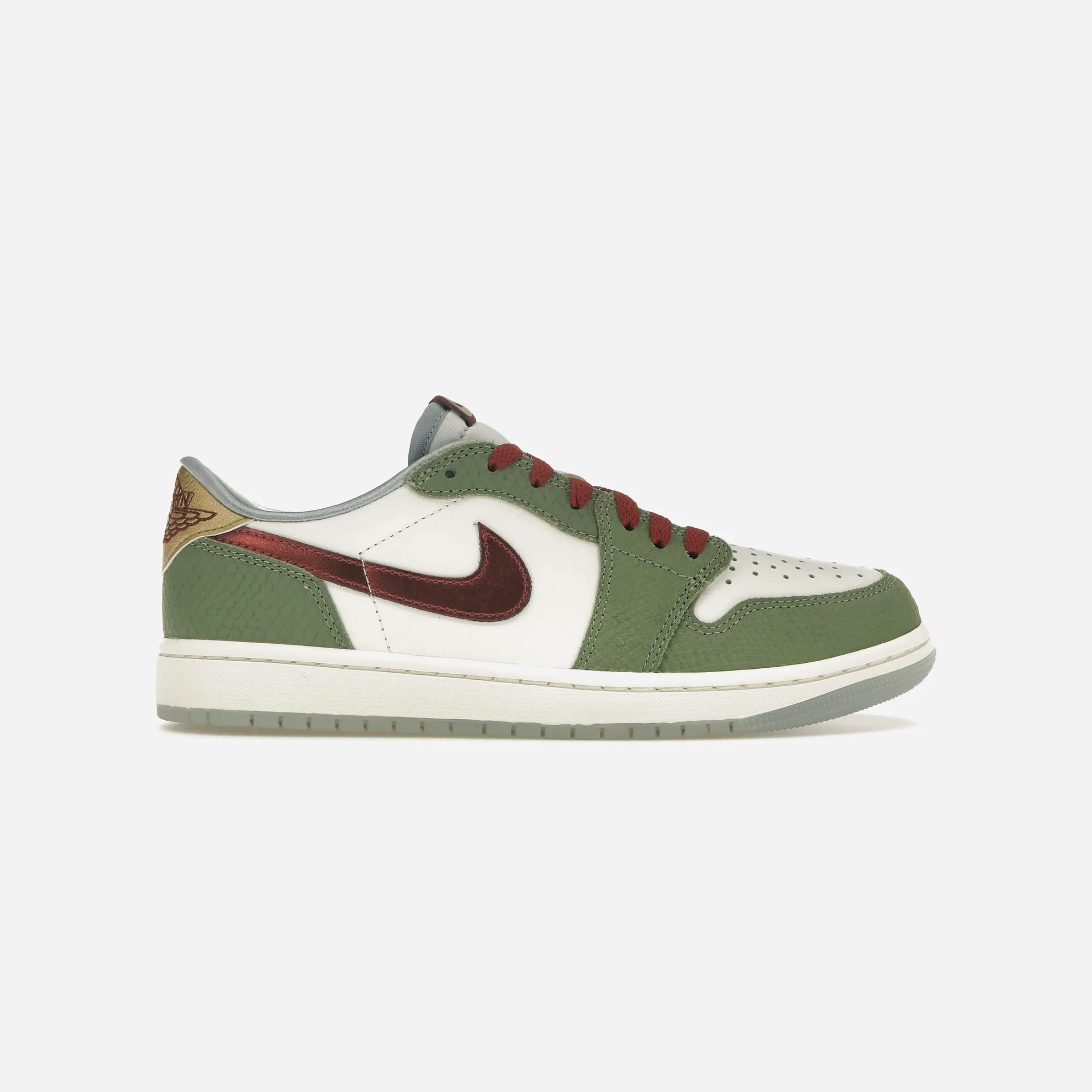Nike Jordan 1 Retro Low OG Year of the Dragon (2024) Traction lugs