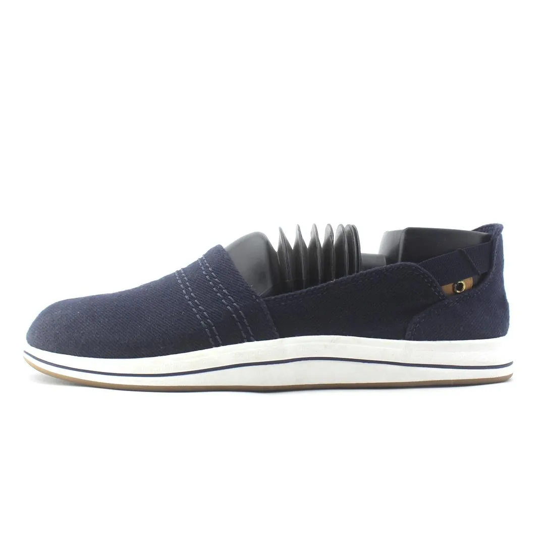 Comfort Driven Jogging Ease CLARKS CLOUDSTEPPERS