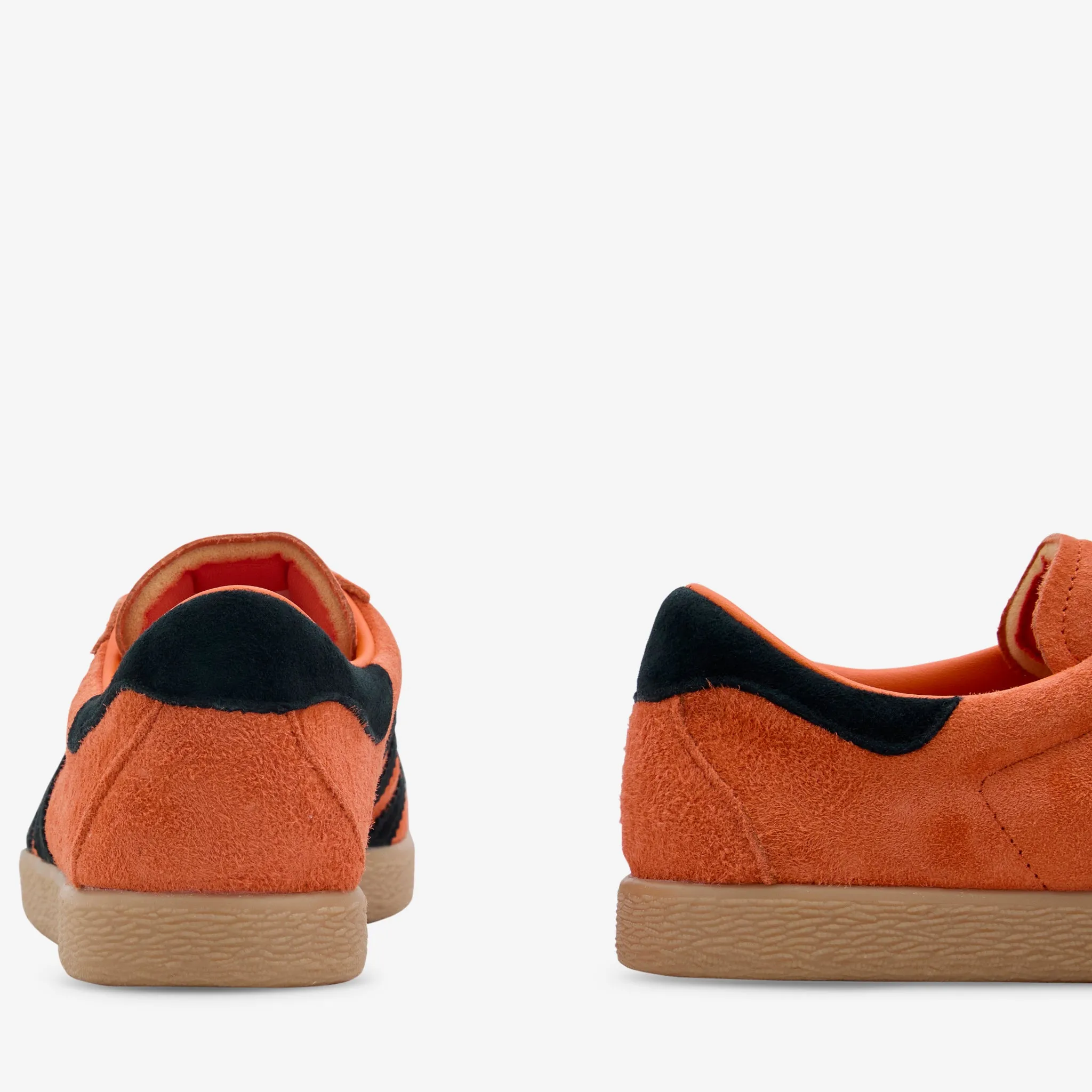 Trinidad And Tobago Orange | Core Black | Gum Light Reflection Step Style