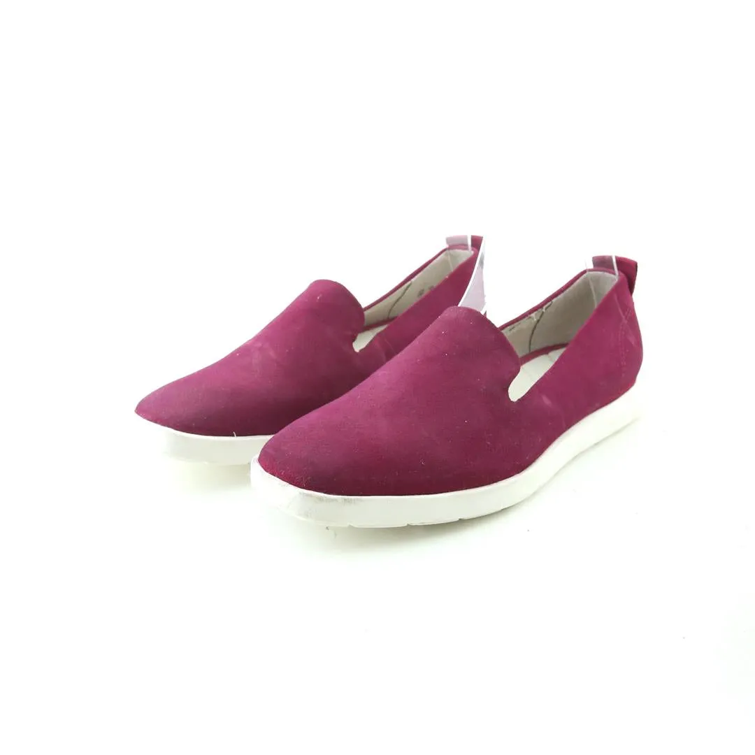 FRANCO SARTO BOSTON Sleek Frame Fresh Vibes