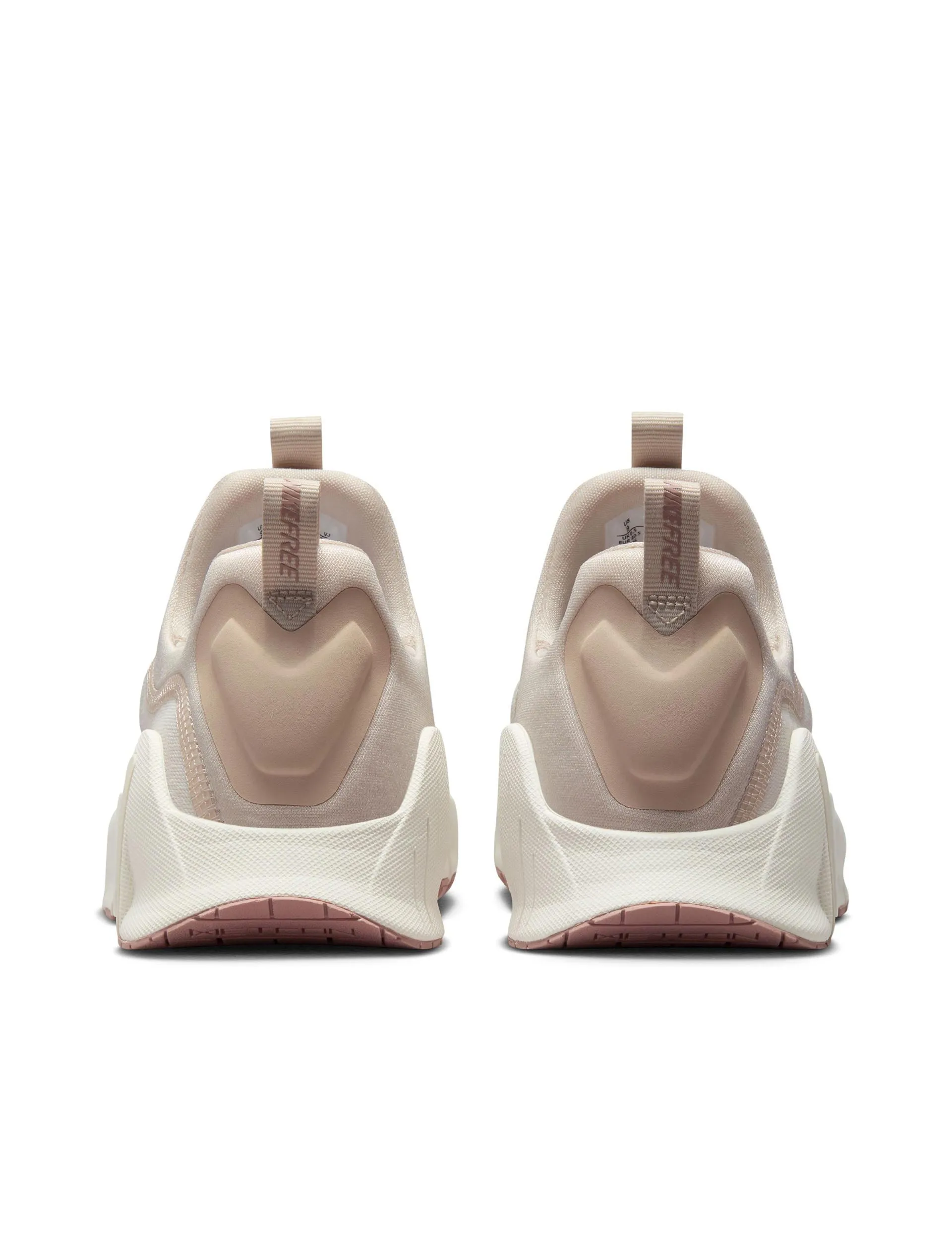 Free Metcon 6 Shoes - Soft Pearl/Particle Pink/Pearl White Weekend Look