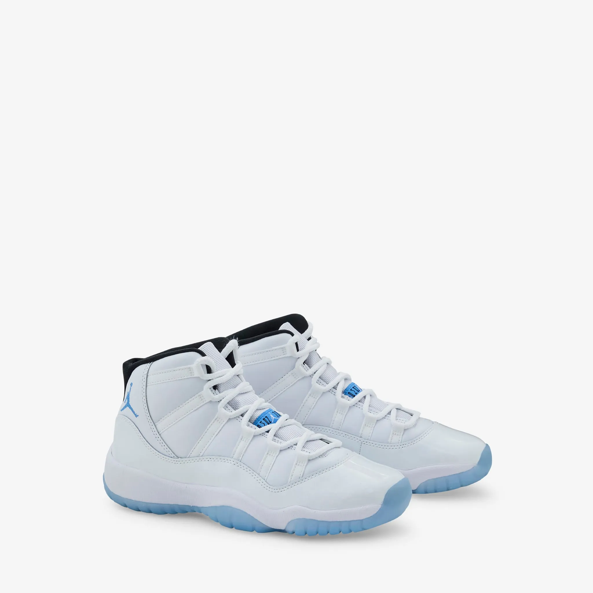Grade School Air Jordan 11 Retro White | Legend Blue | Black rubber