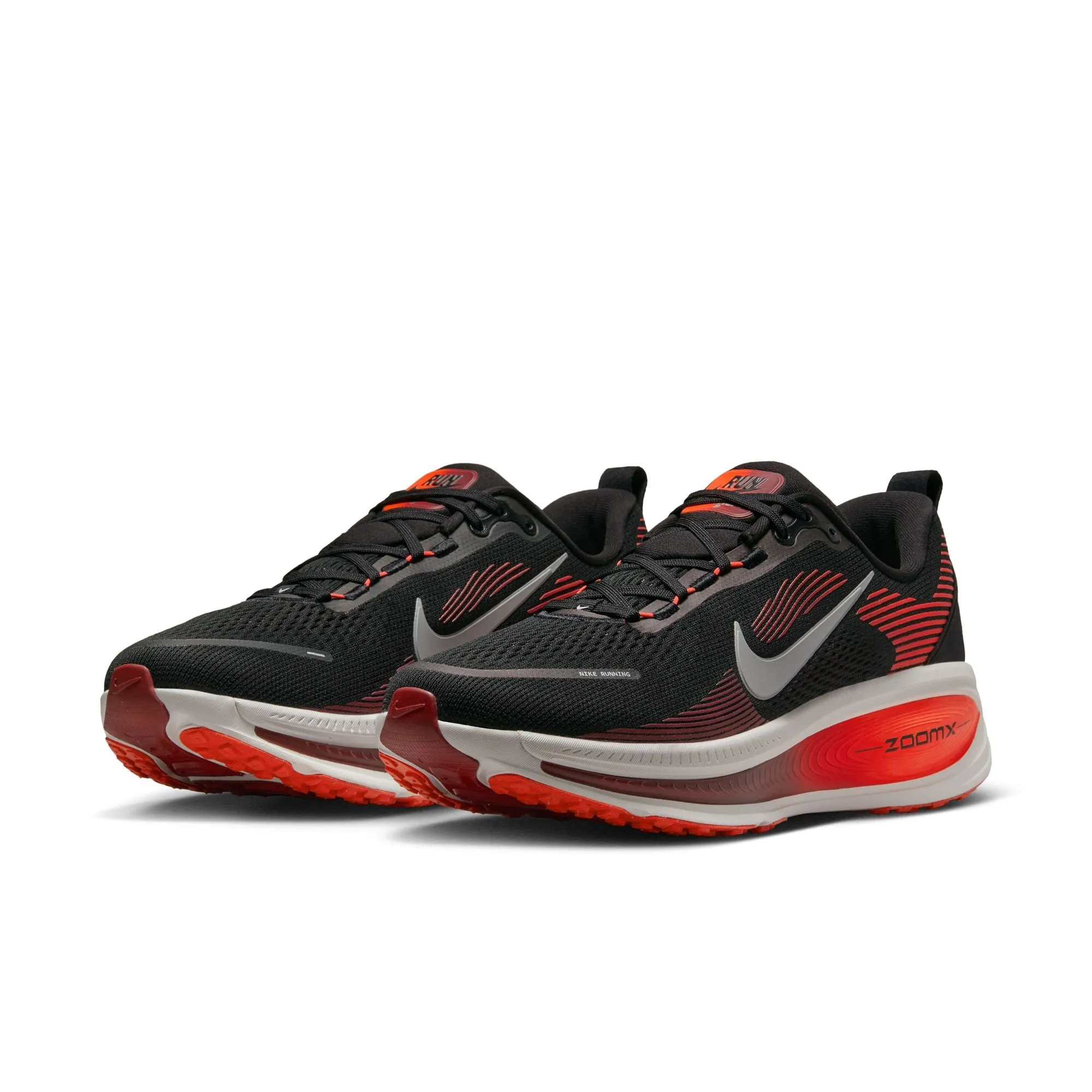 Kick Power Deep Grip NIKE VOMERO 18