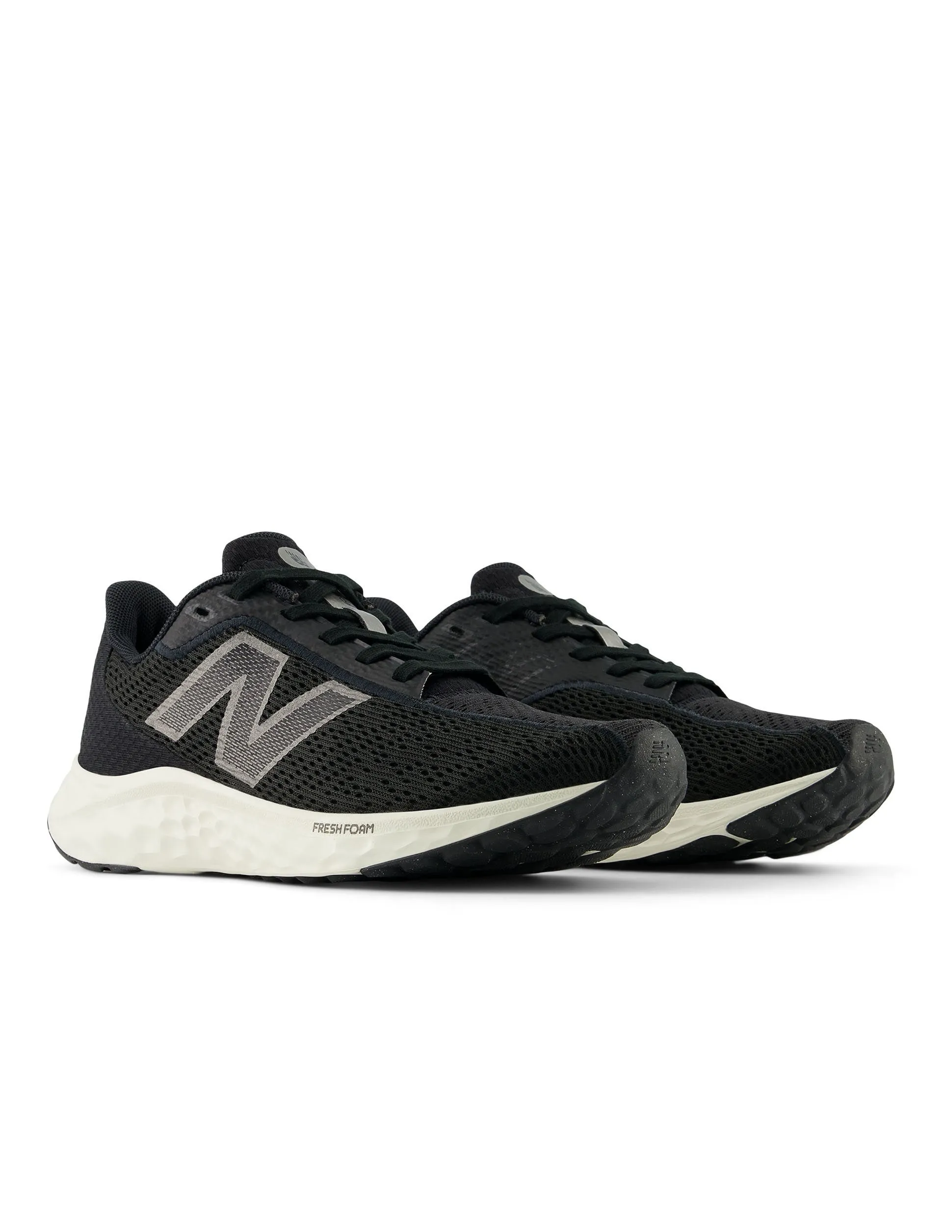 sportsmanship Fresh Foam Arishi v4 - Black/Black