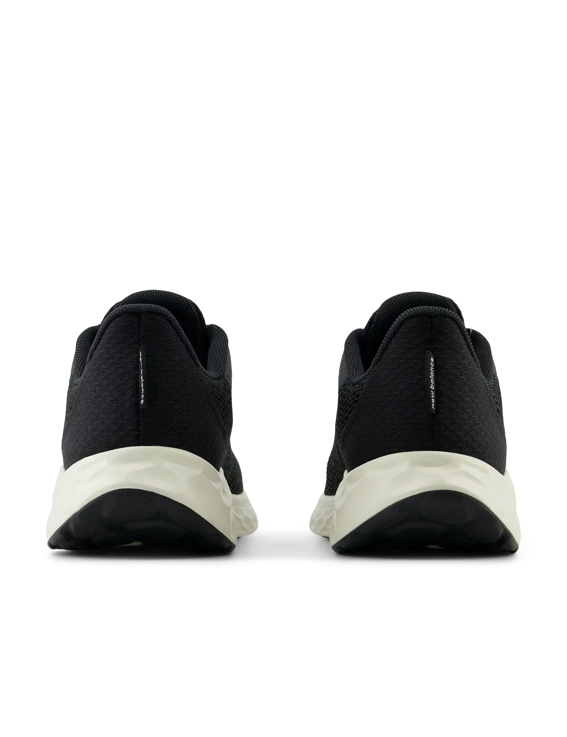 Fresh Foam Arishi v4 - Black/Black indoor activity