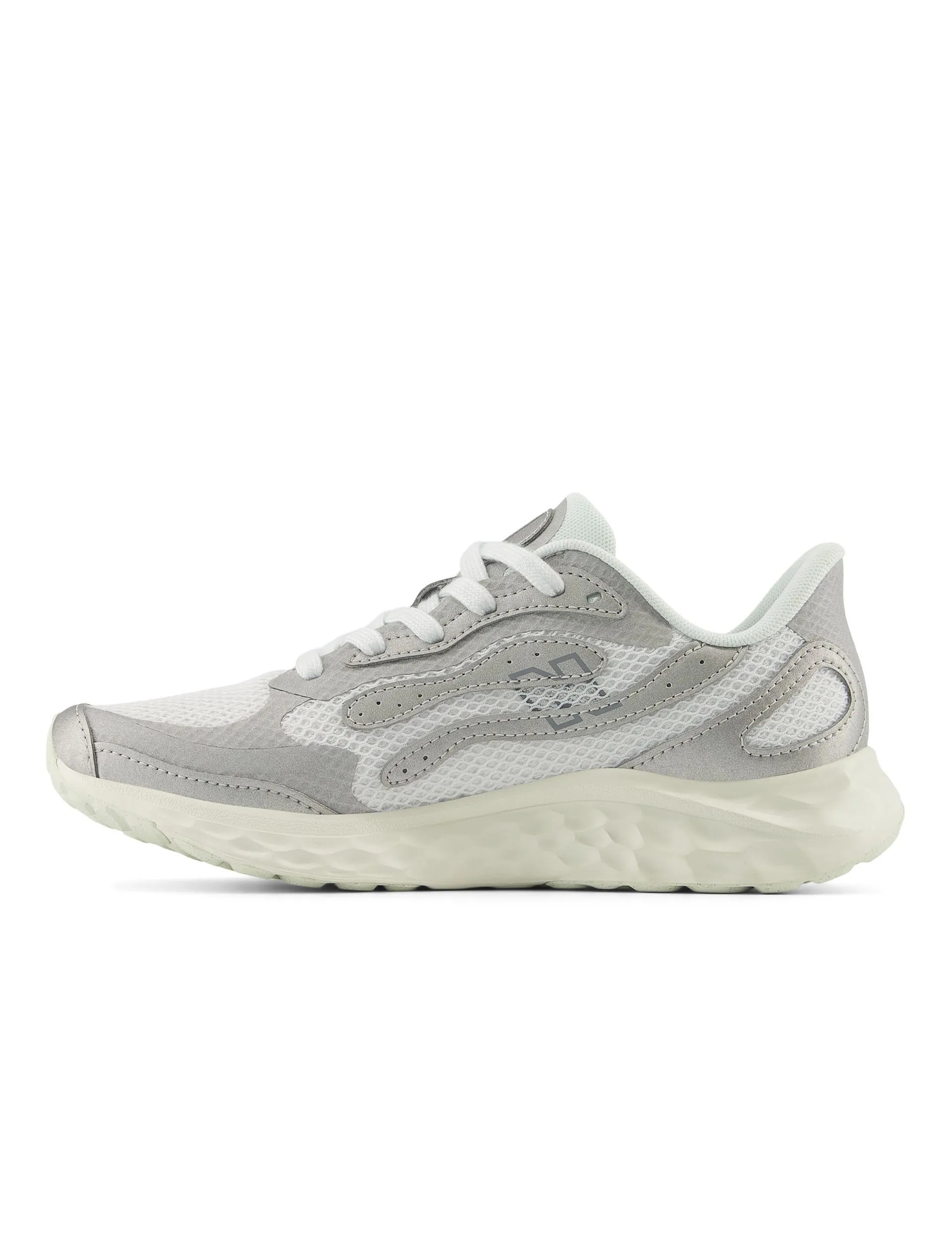 Fresh Foam Arishi v4 - Silver Metallic thick - sole shoes Cushioned Step