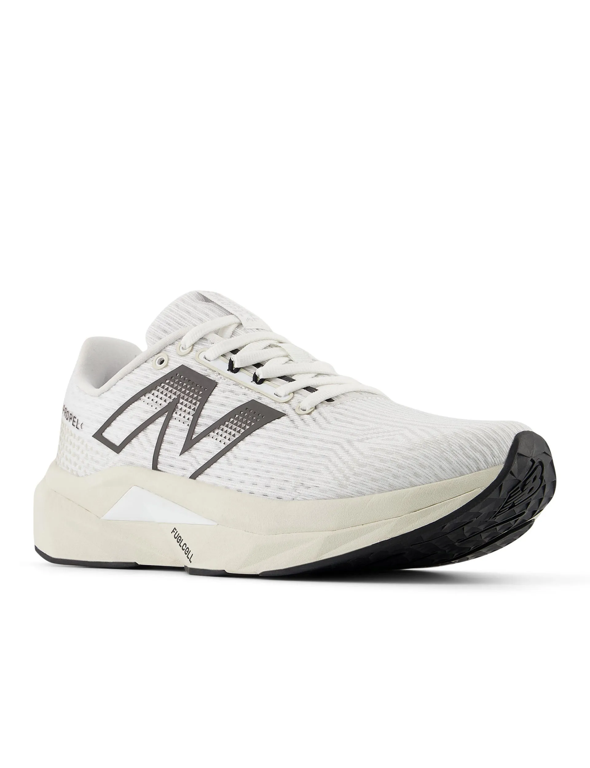 FuelCell Propel v5 Shoes - White/Black reinforced construction
