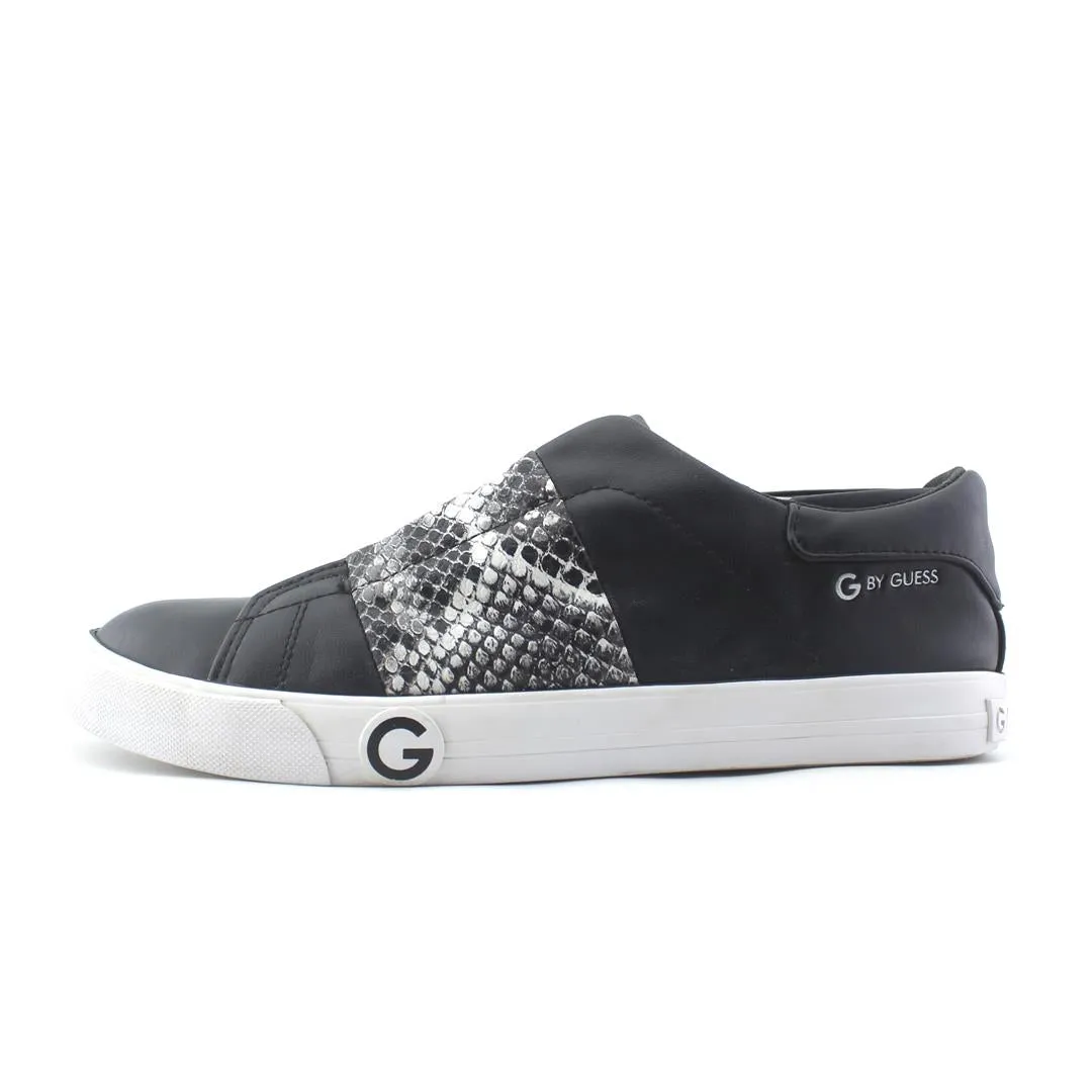 Durable   construction G BY GUESS GGONNER-T
