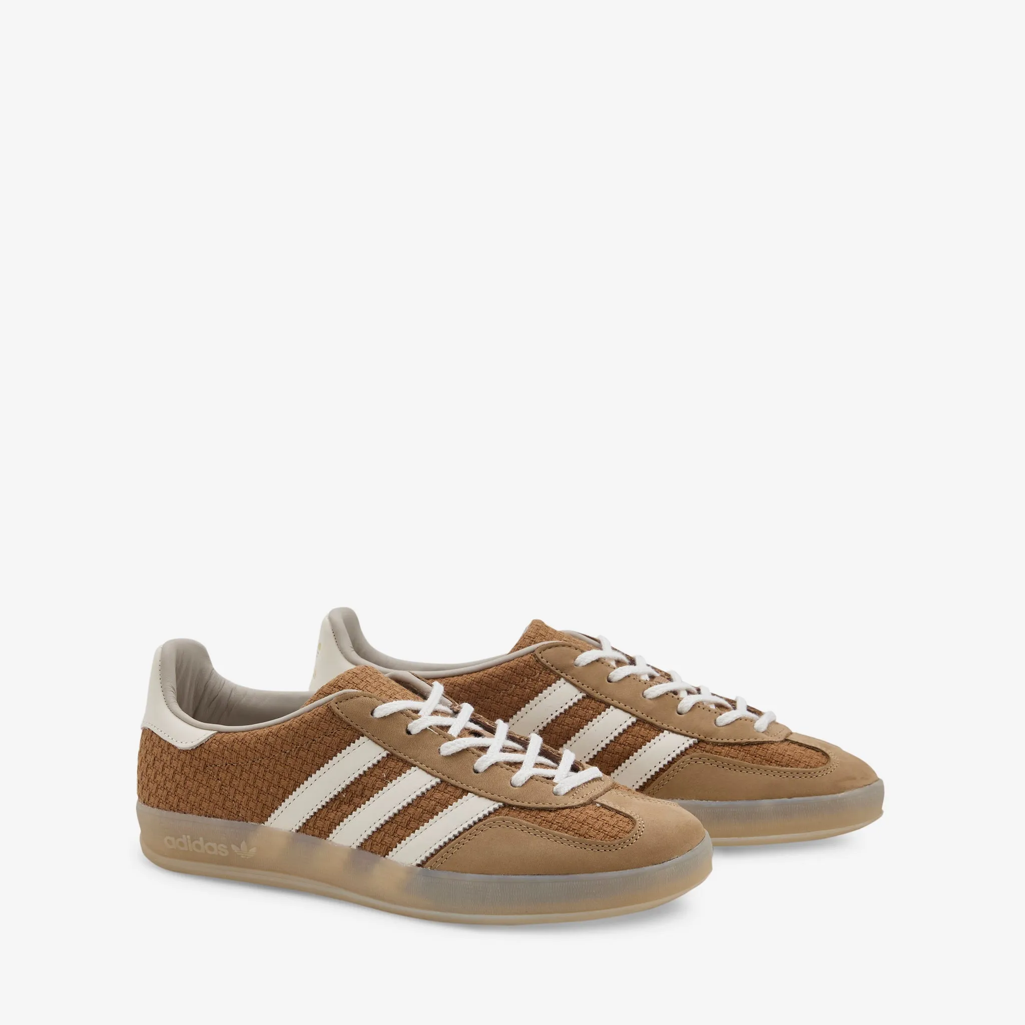 Gazelle Indoor Brown Desert | Wonder White | Magic Beige Friend Out