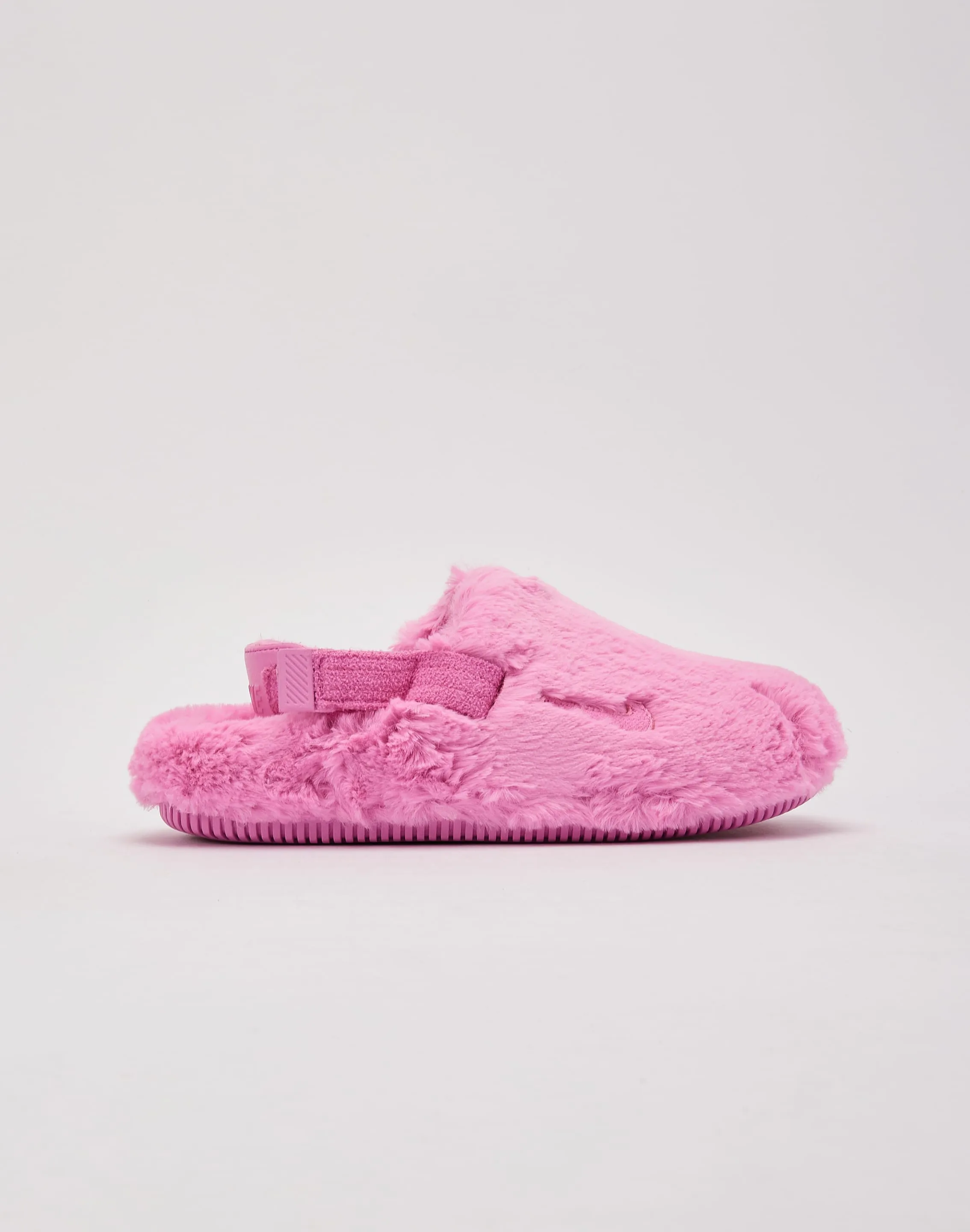 Nike Calm Mule SE ventilation - level Luxe sole