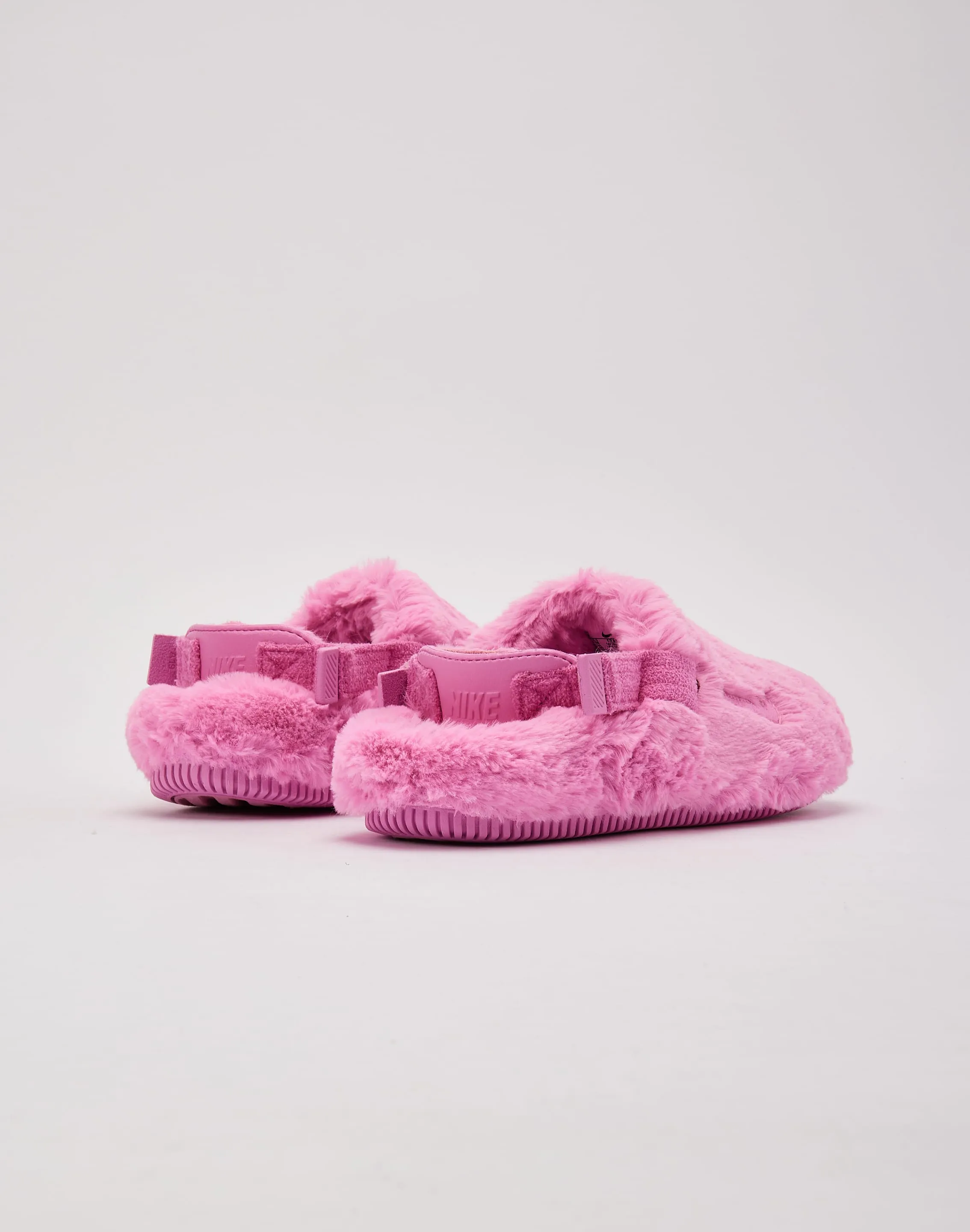 Versatile lining Nike Calm Mule SE