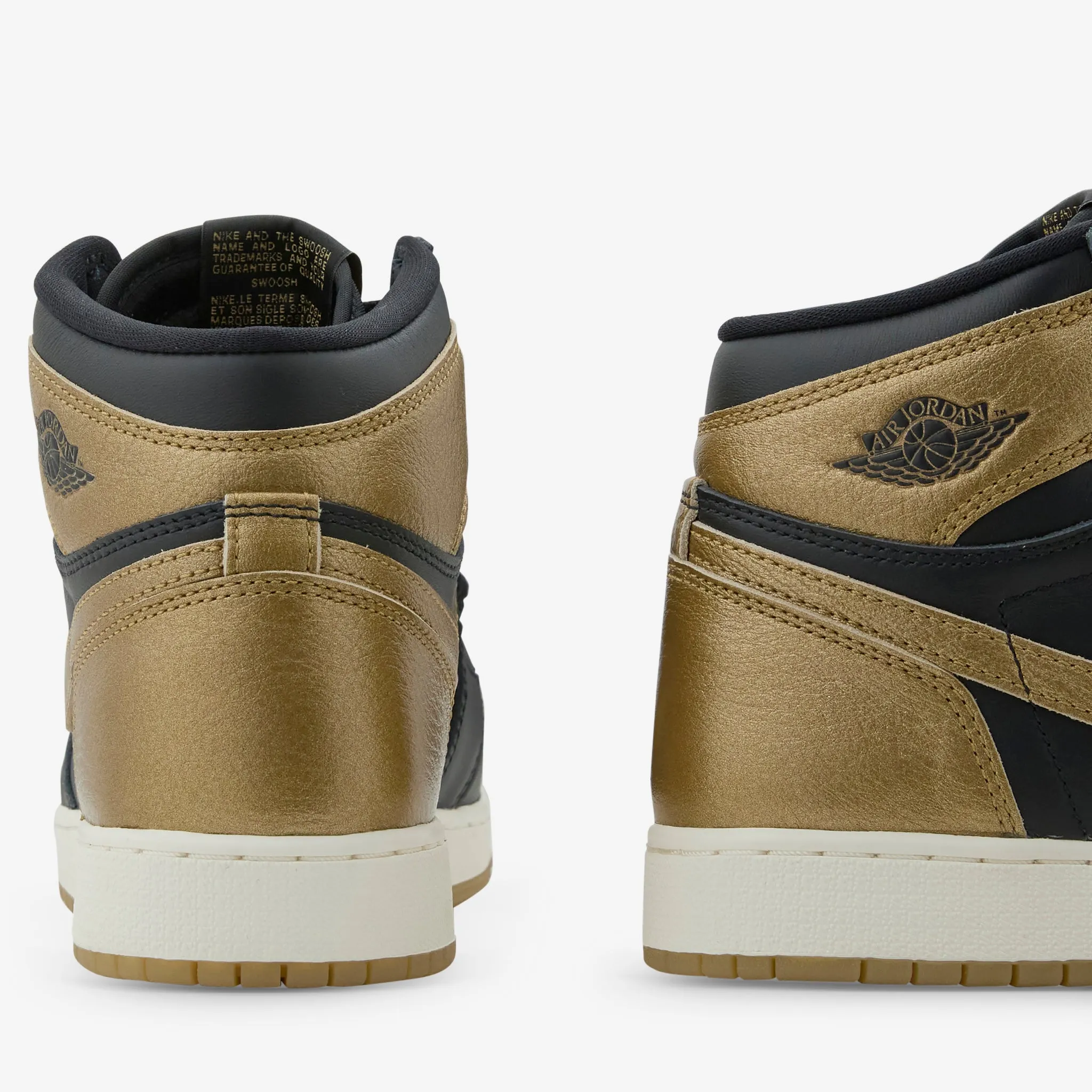 Grade School Air Jordan 1 High OG Black | Metallic Gold | Sail Outdoor Wear