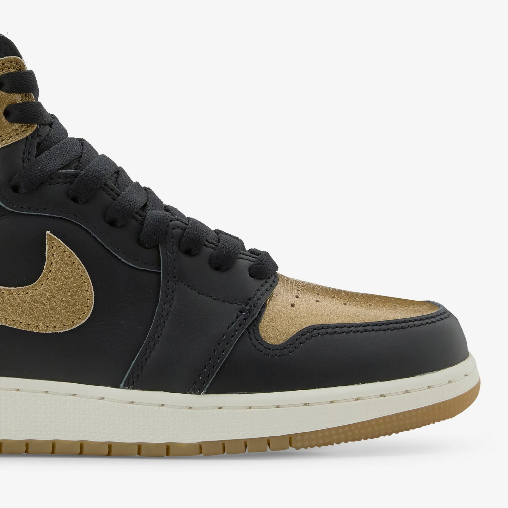 Comfortable Heel Stone Walk Grade School Air Jordan 1 High OG Black | Metallic Gold | Sail